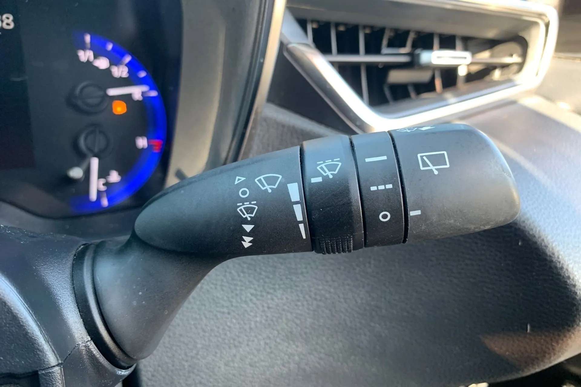 2019 TOYOTA COROLLA 2019 TOYOTA COROLLA