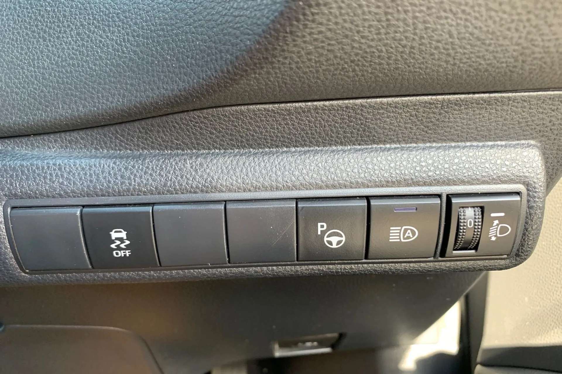 2019 TOYOTA COROLLA 2019 TOYOTA COROLLA