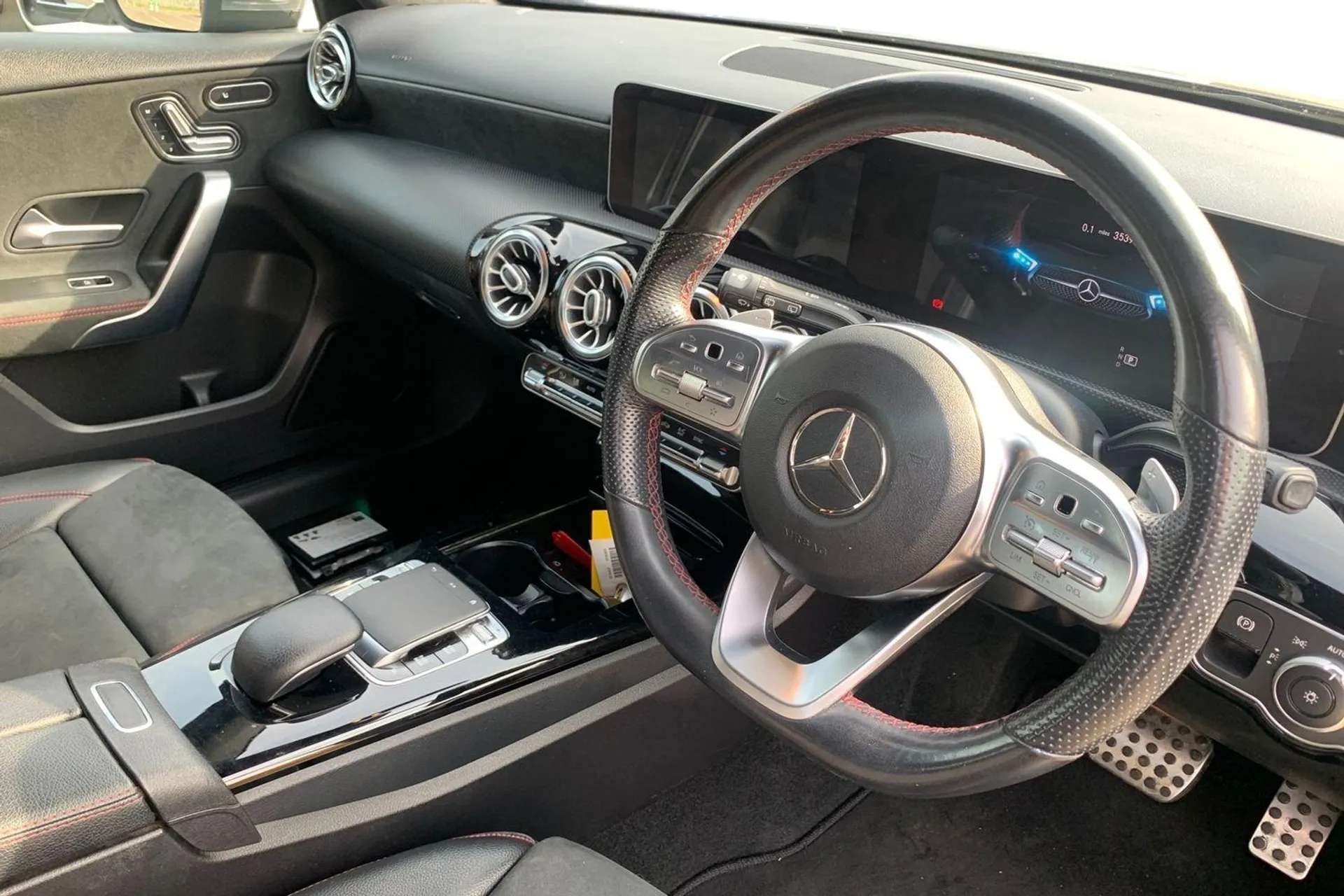 A 2019 MERCEDES-BENZ A CLASS A220 AMG Line Premium Plus 5dr Auto [ LED high performance headlamps, 10.25" Digital instrument cluster display screen, 180 degree rear view camera wi A 2019 MERCEDES-BENZ A CLASS A220 AMG Line Premium Plus 5dr Auto [ LED high performance headlamps, 10.25" Digital instrument cluster display screen, 180 degree rear view camera wi
