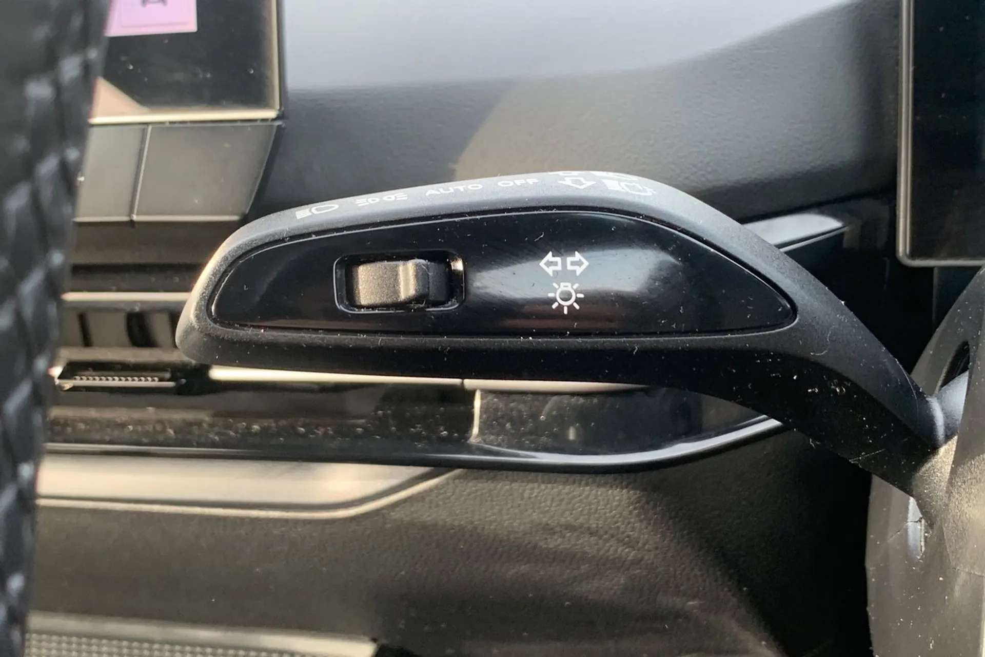 2023 MG MOTOR UK MG4 2023 MG MOTOR UK MG4