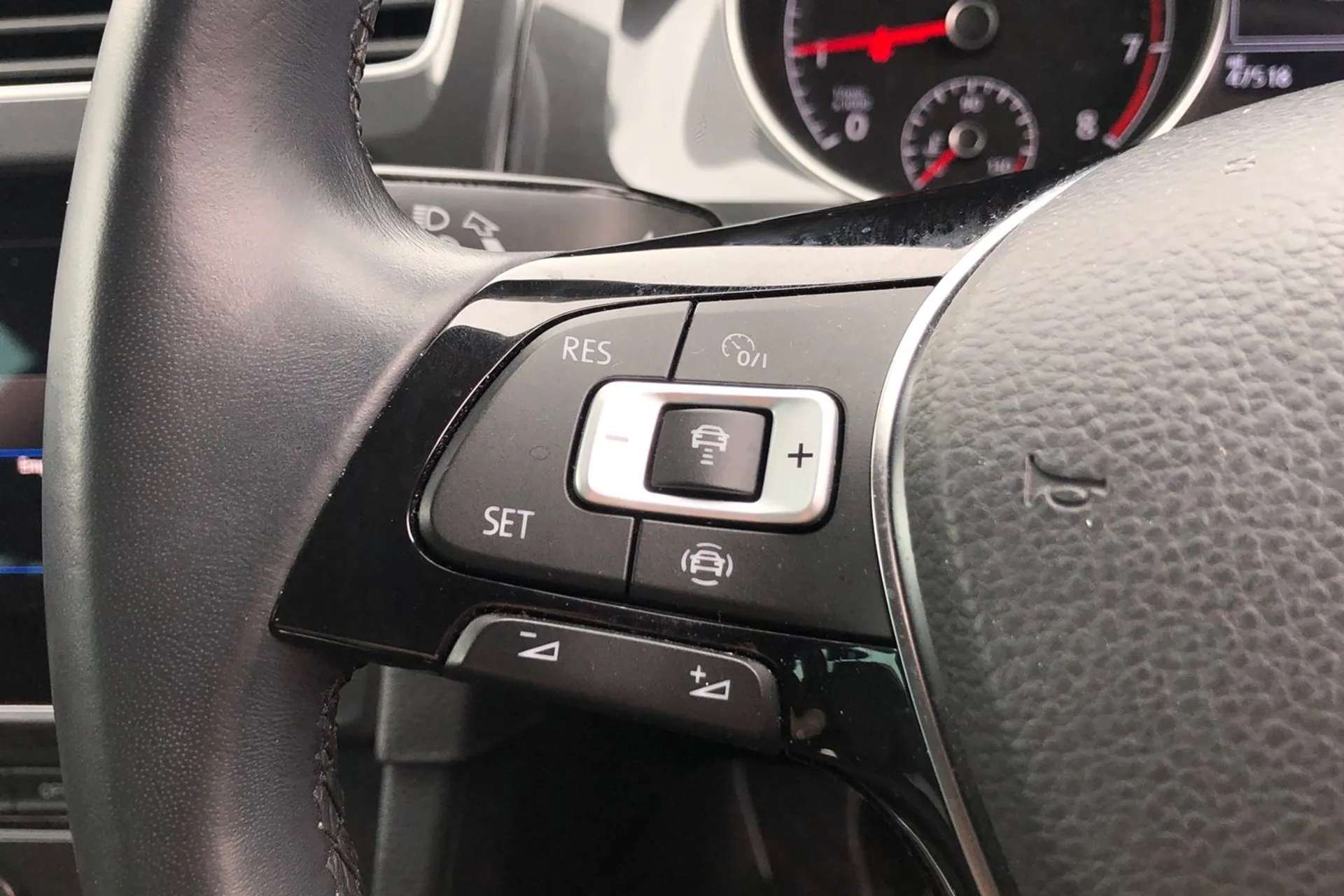 2019 VOLKSWAGEN GOLF 2019 VOLKSWAGEN GOLF