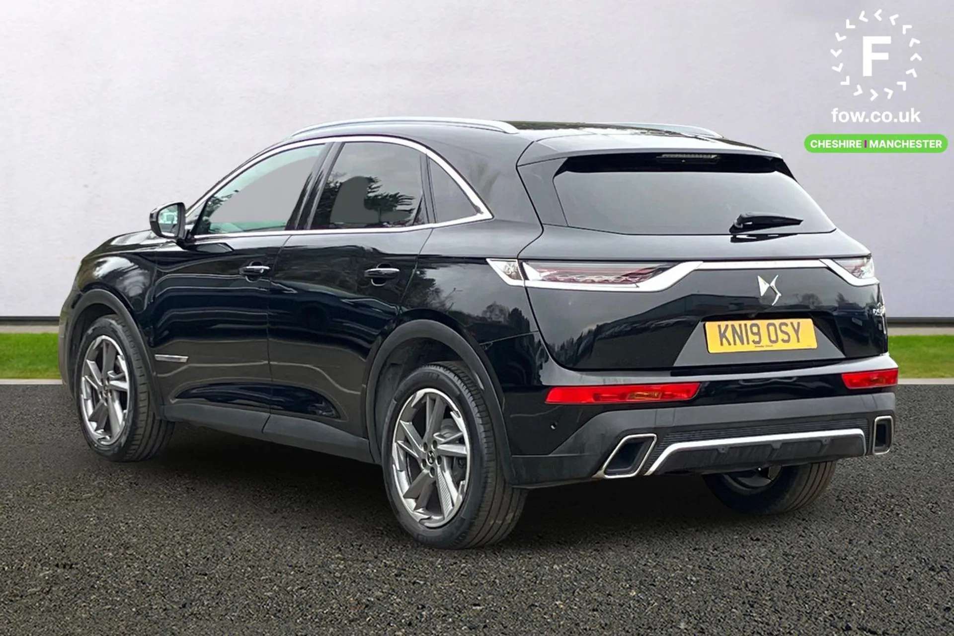 A 2019 DS DS 7 CROSSBACK 2.0 BlueHDi Prestige 5dr EAT8 [ Auto comfort pack , Front parking sensors , Rear parking sensors , Wireless charging for smartphone , Advanced technol A 2019 DS DS 7 CROSSBACK 2.0 BlueHDi Prestige 5dr EAT8 [ Auto comfort pack , Front parking sensors , Rear parking sensors , Wireless charging for smartphone , Advanced technol