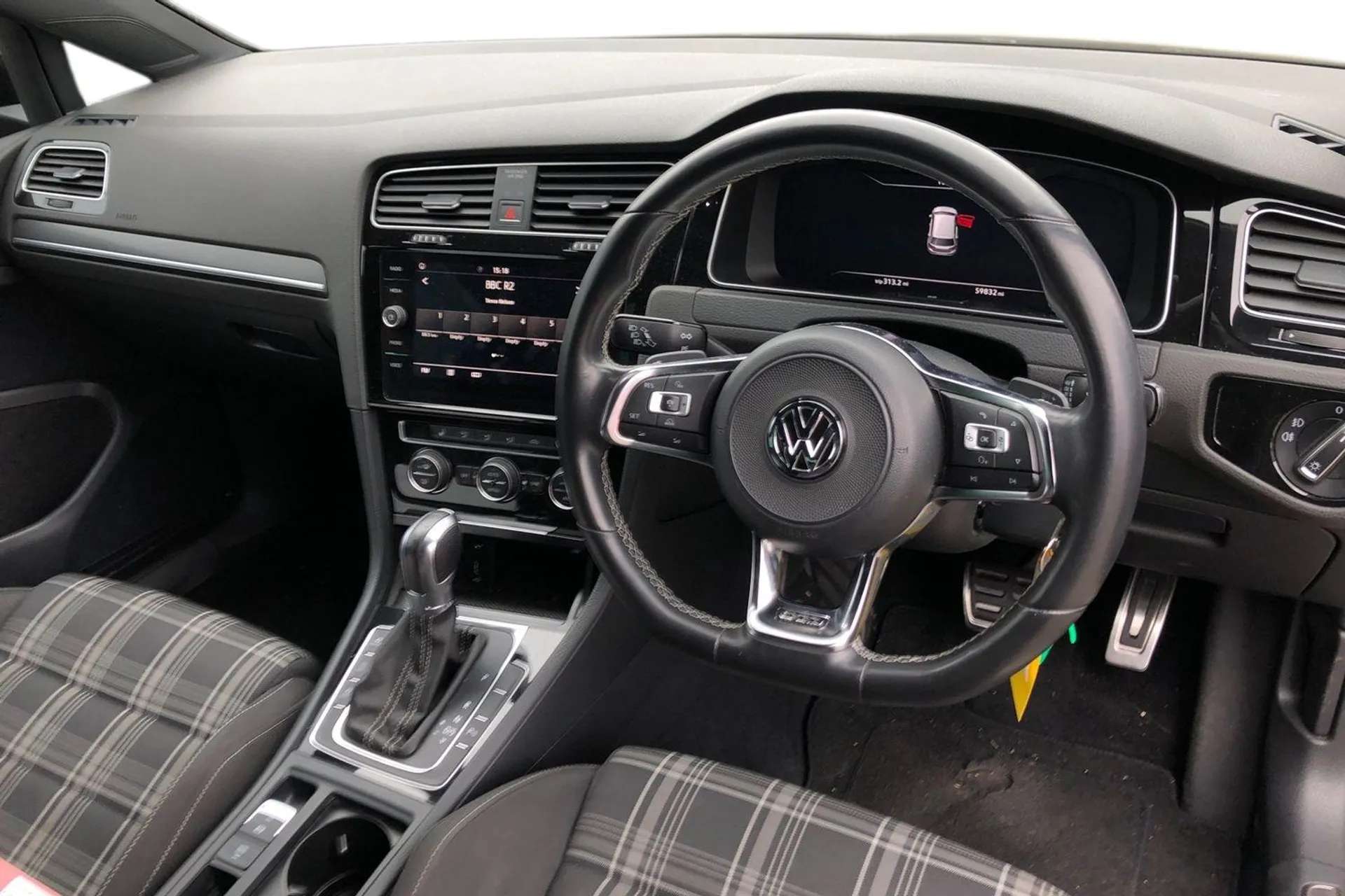 2017 VOLKSWAGEN GOLF 2017 VOLKSWAGEN GOLF