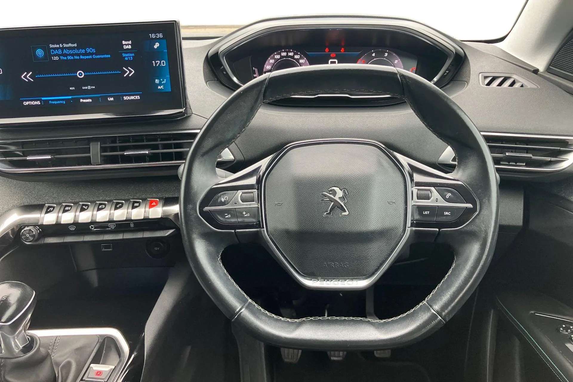 2021 PEUGEOT 3008 2021 PEUGEOT 3008