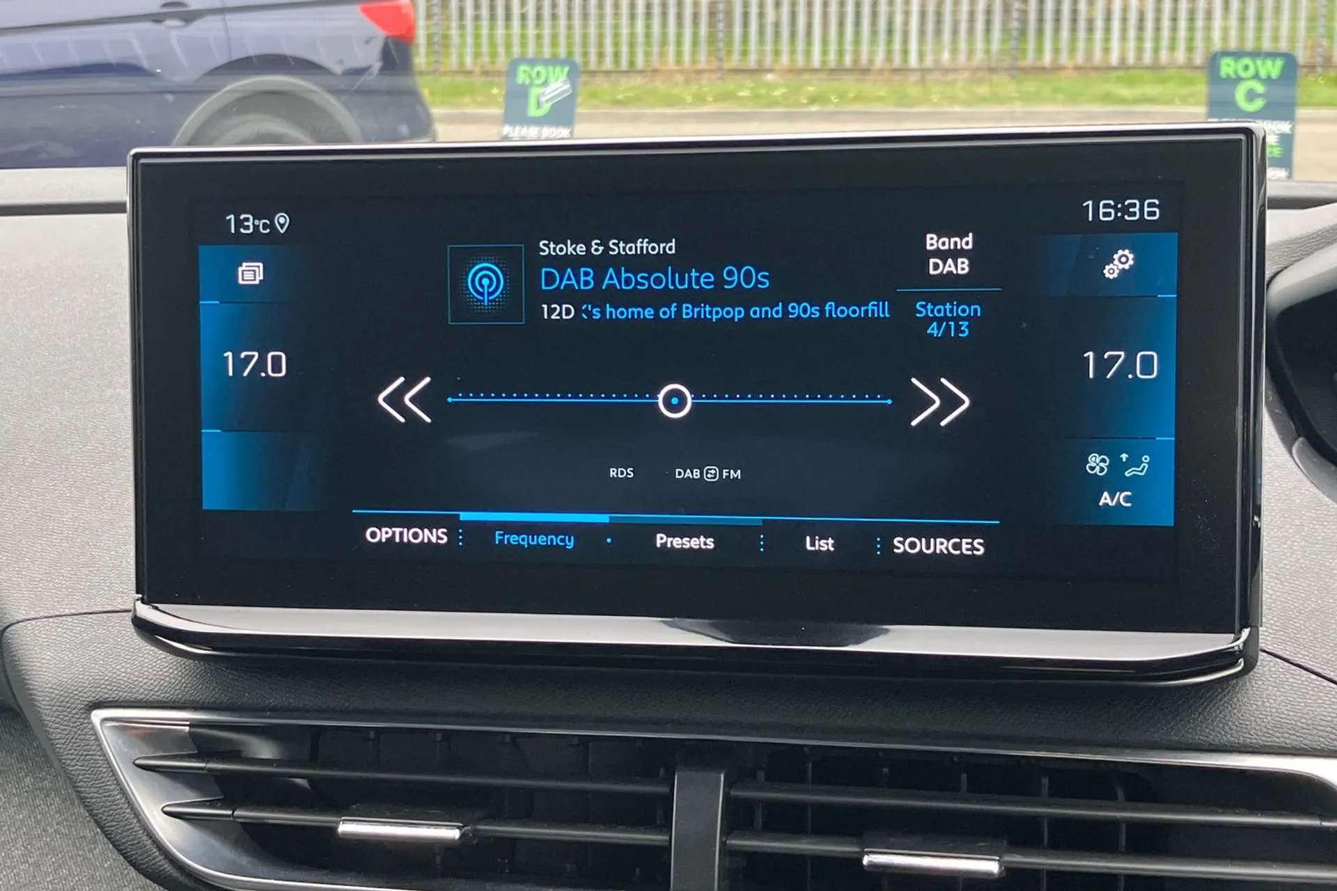 2021 PEUGEOT 3008 2021 PEUGEOT 3008