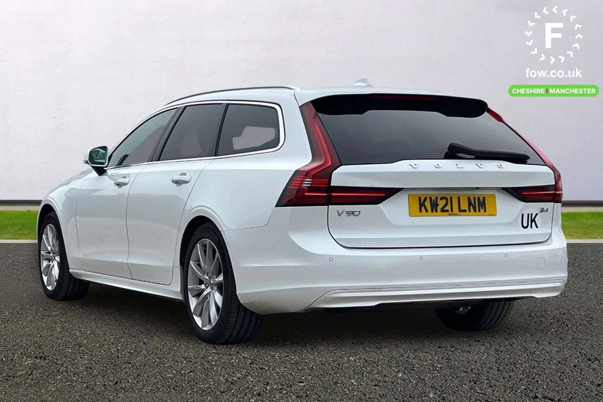 2021 VOLVO V90 2021 VOLVO V90