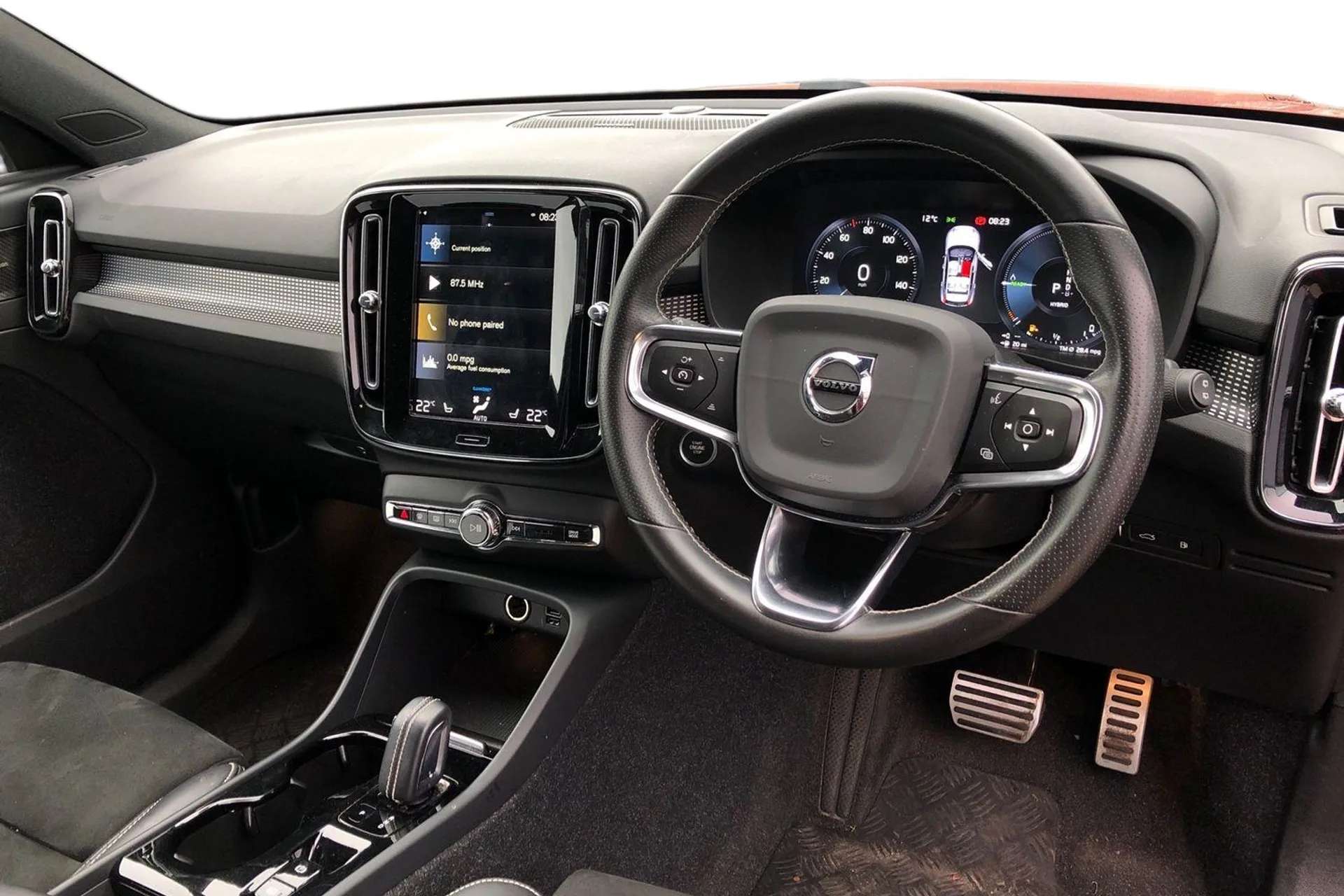 2020 VOLVO XC40 2020 VOLVO XC40