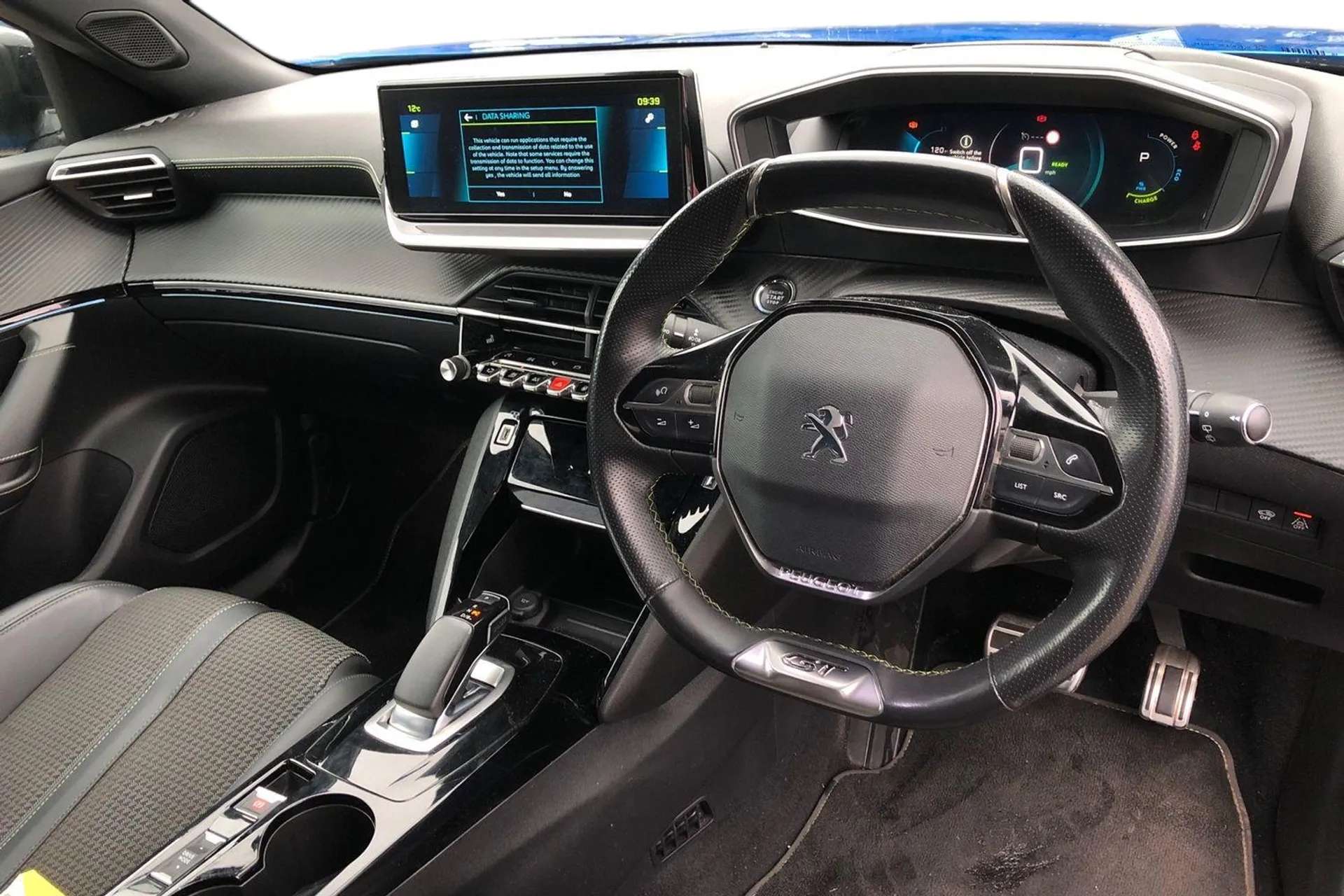 2020 PEUGEOT 2008 2020 PEUGEOT 2008