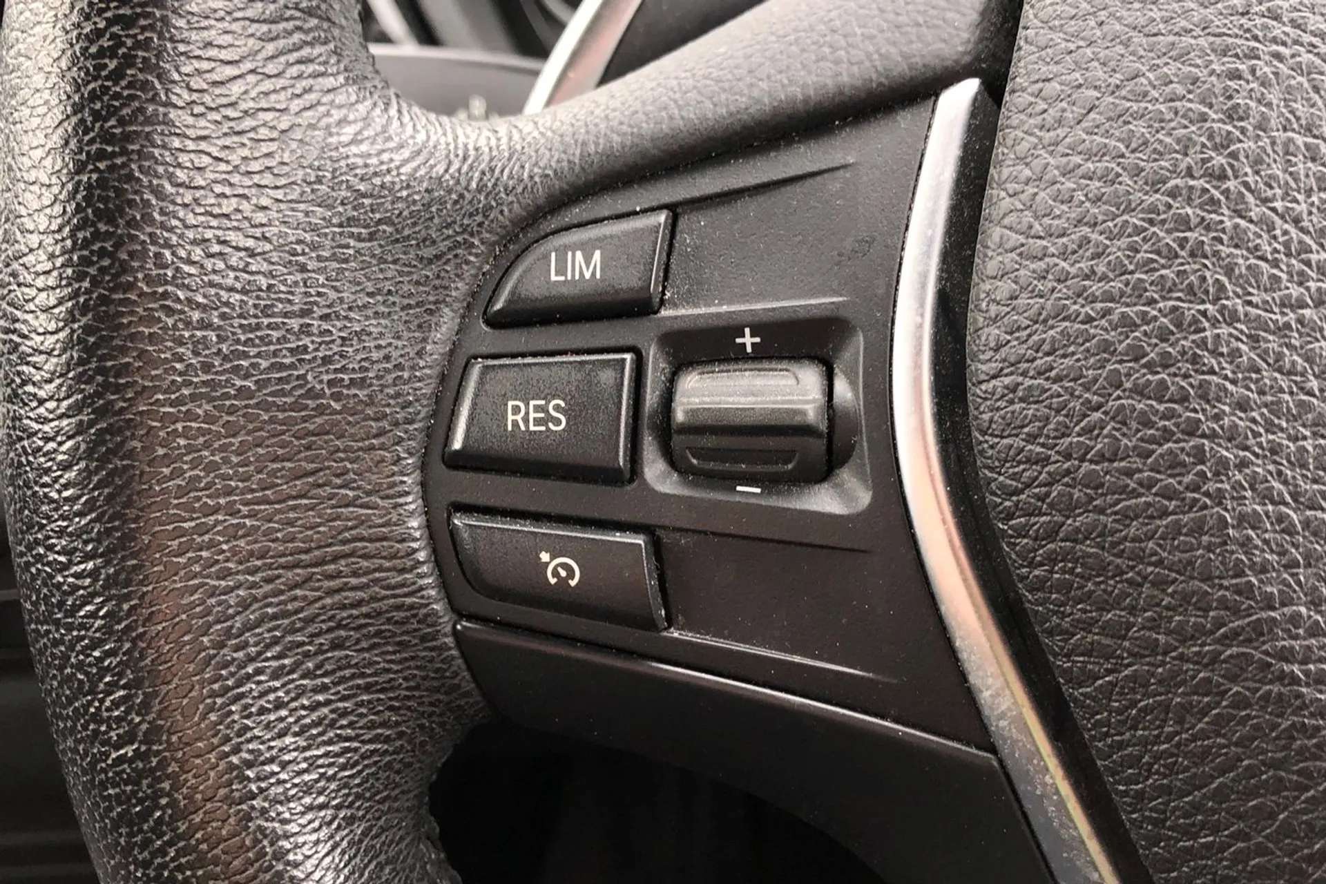 2018 BMW 3 SERIES 2018 BMW 3 SERIES