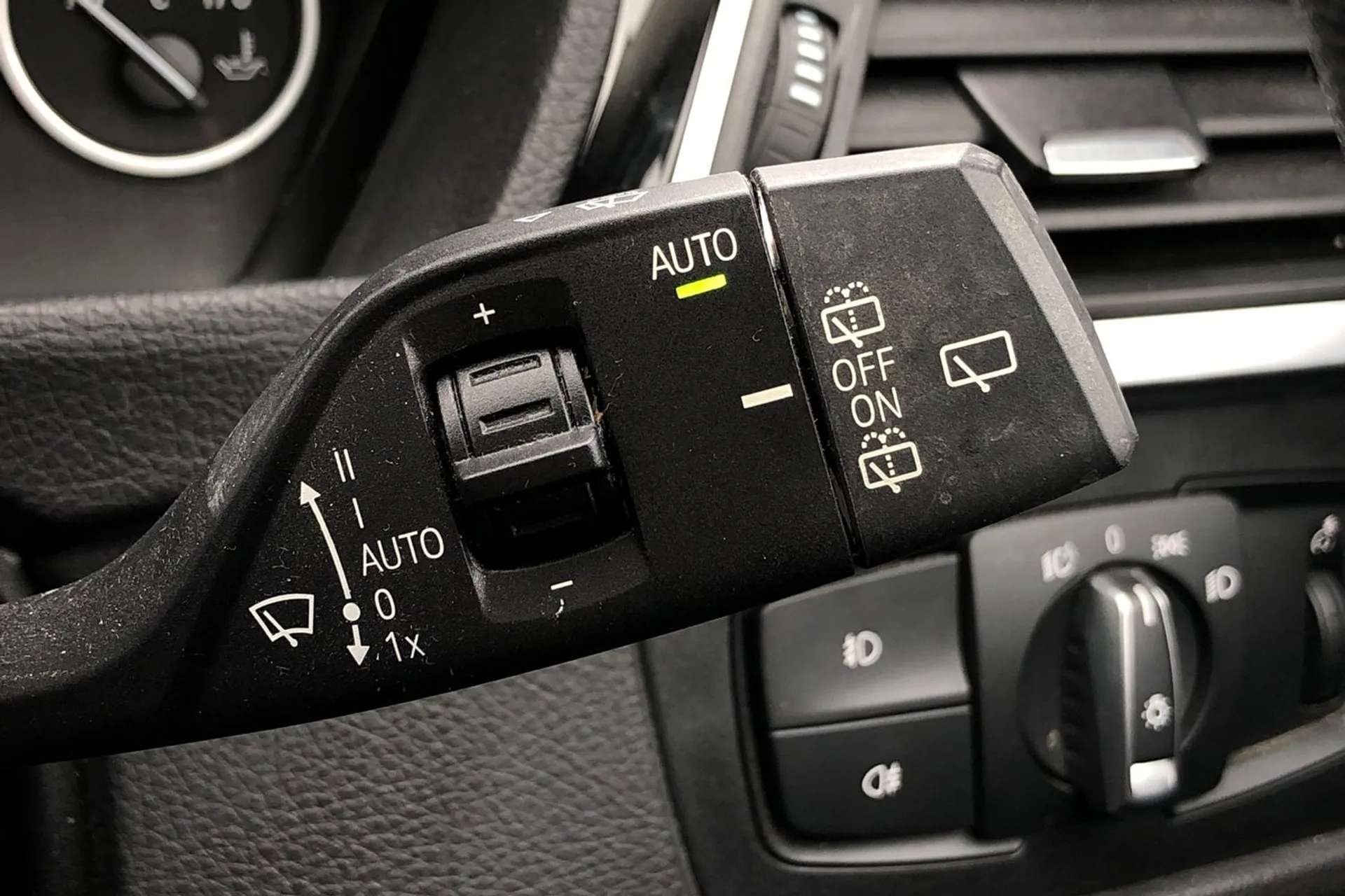 2018 BMW 3 SERIES 2018 BMW 3 SERIES