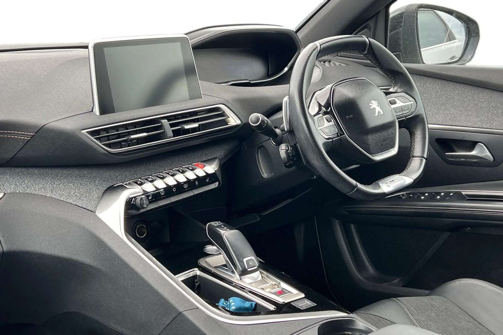 2019 PEUGEOT 5008 2019 PEUGEOT 5008