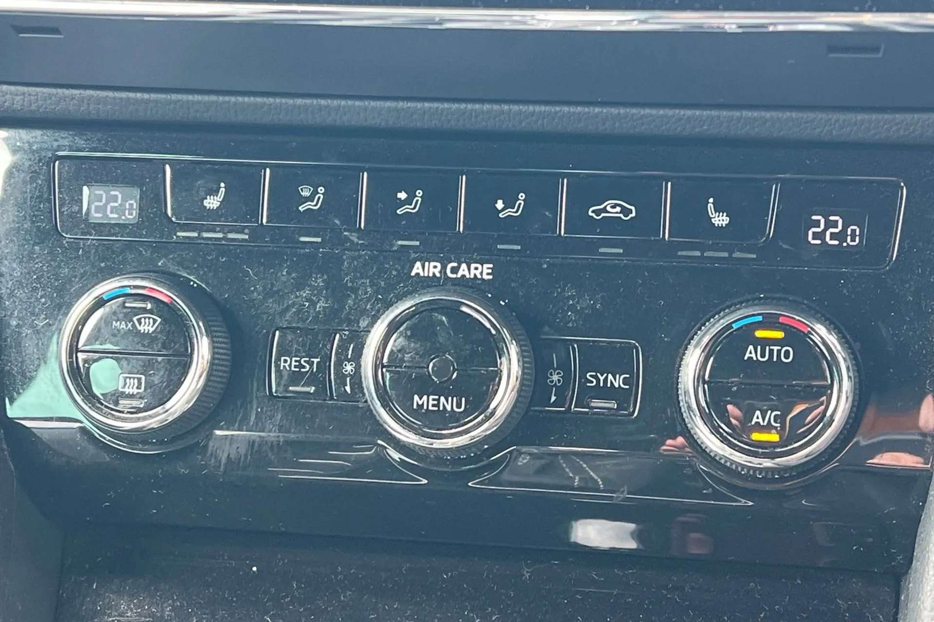 2017 SKODA SUPERB 2017 SKODA SUPERB