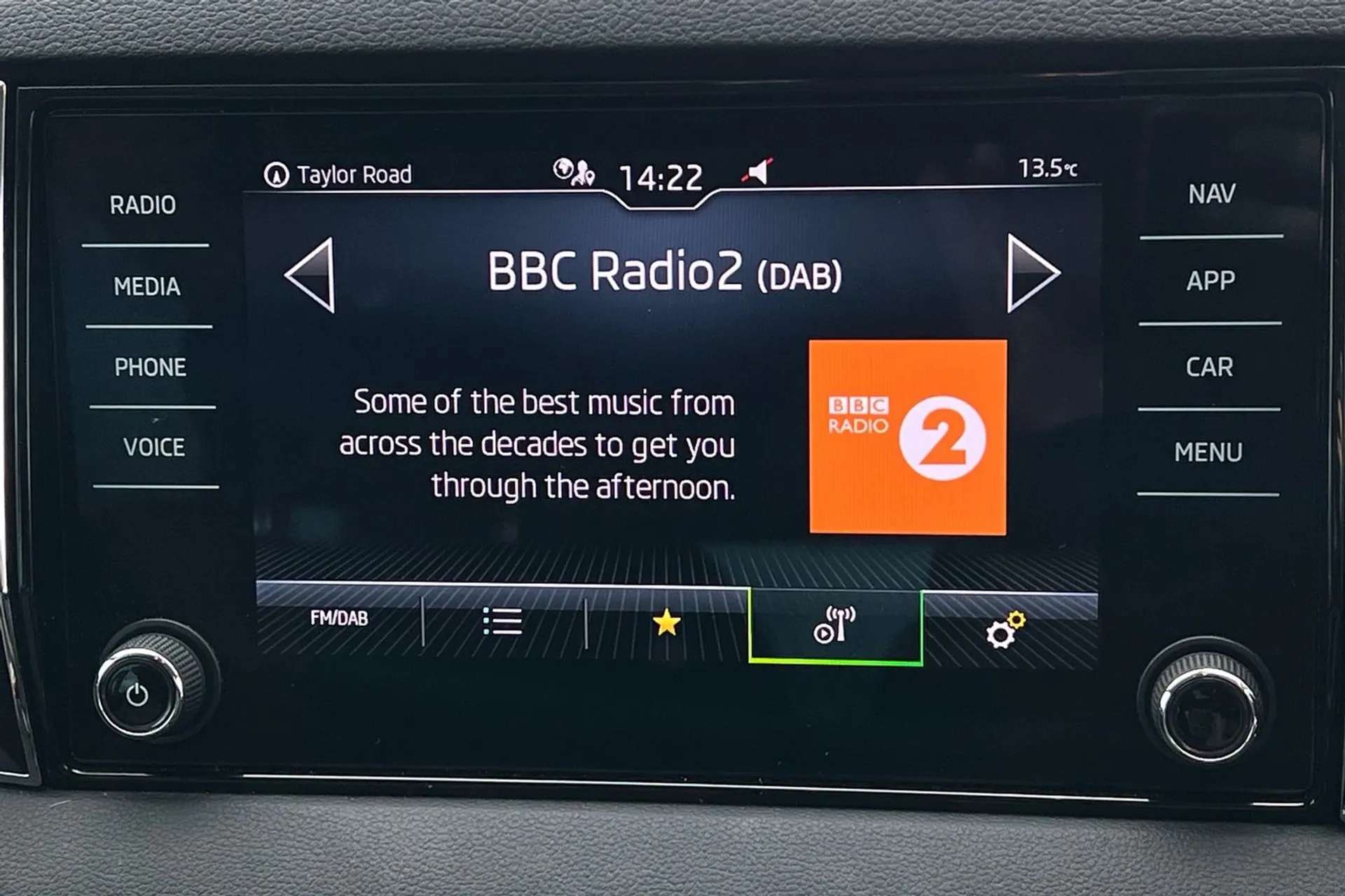 2022 SKODA KAROQ 2022 SKODA KAROQ