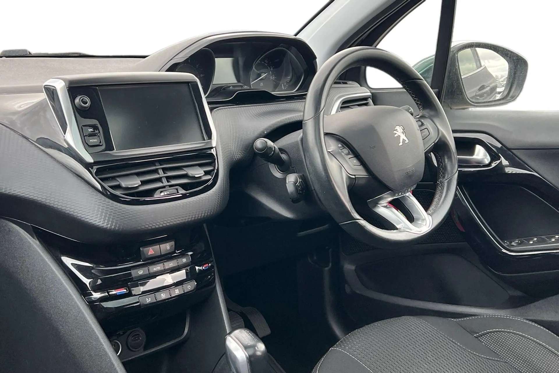 2019 PEUGEOT 208 2019 PEUGEOT 208