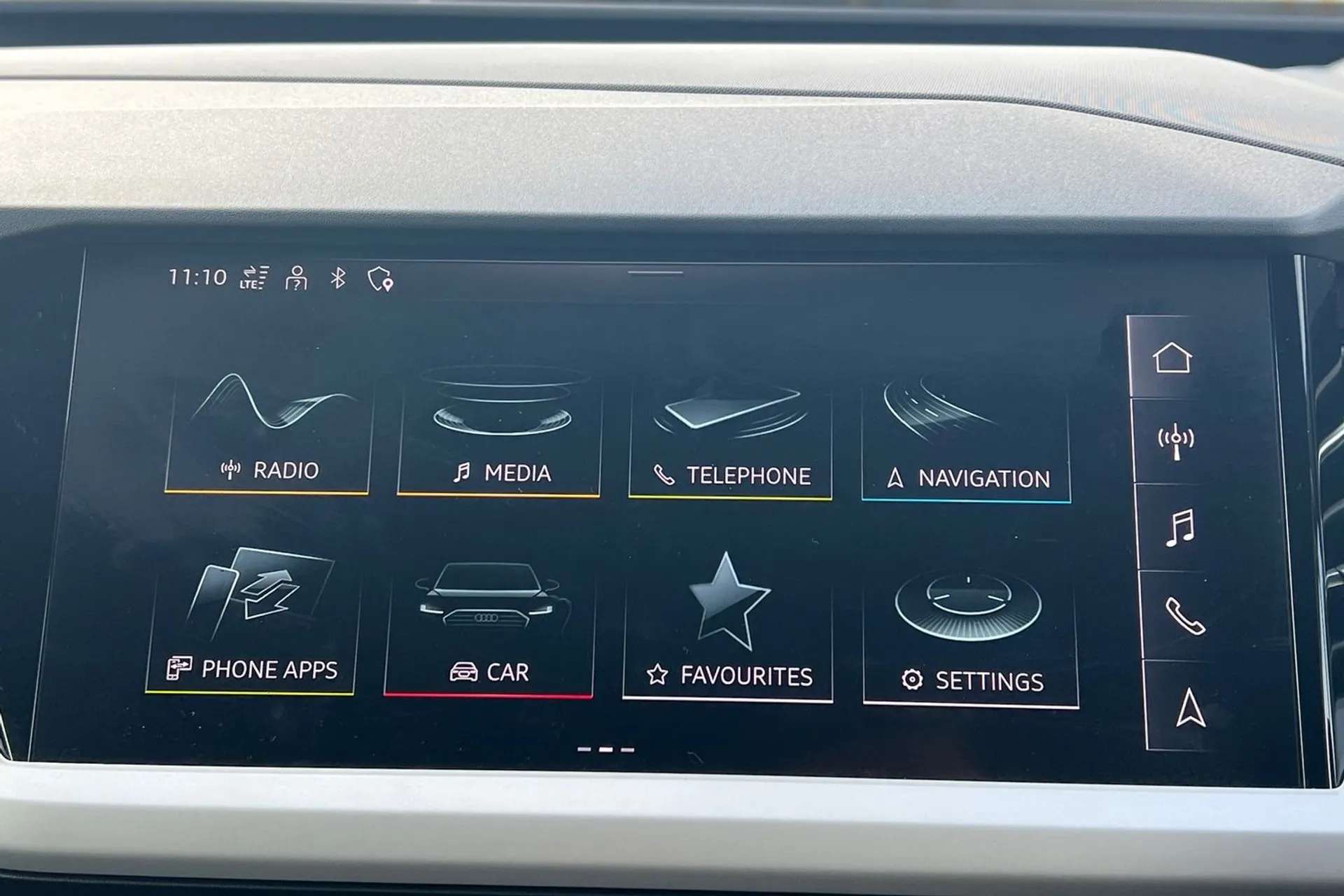 2023 AUDI Q4 2023 AUDI Q4