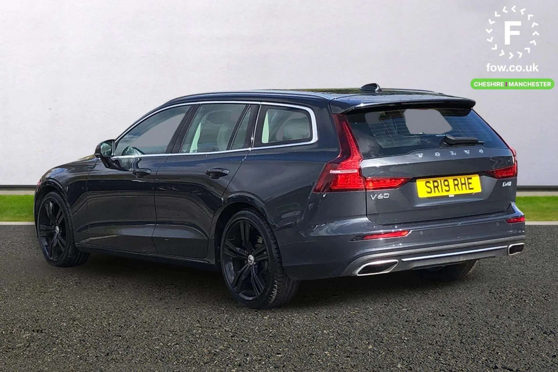 2019 VOLVO V60 2019 VOLVO V60