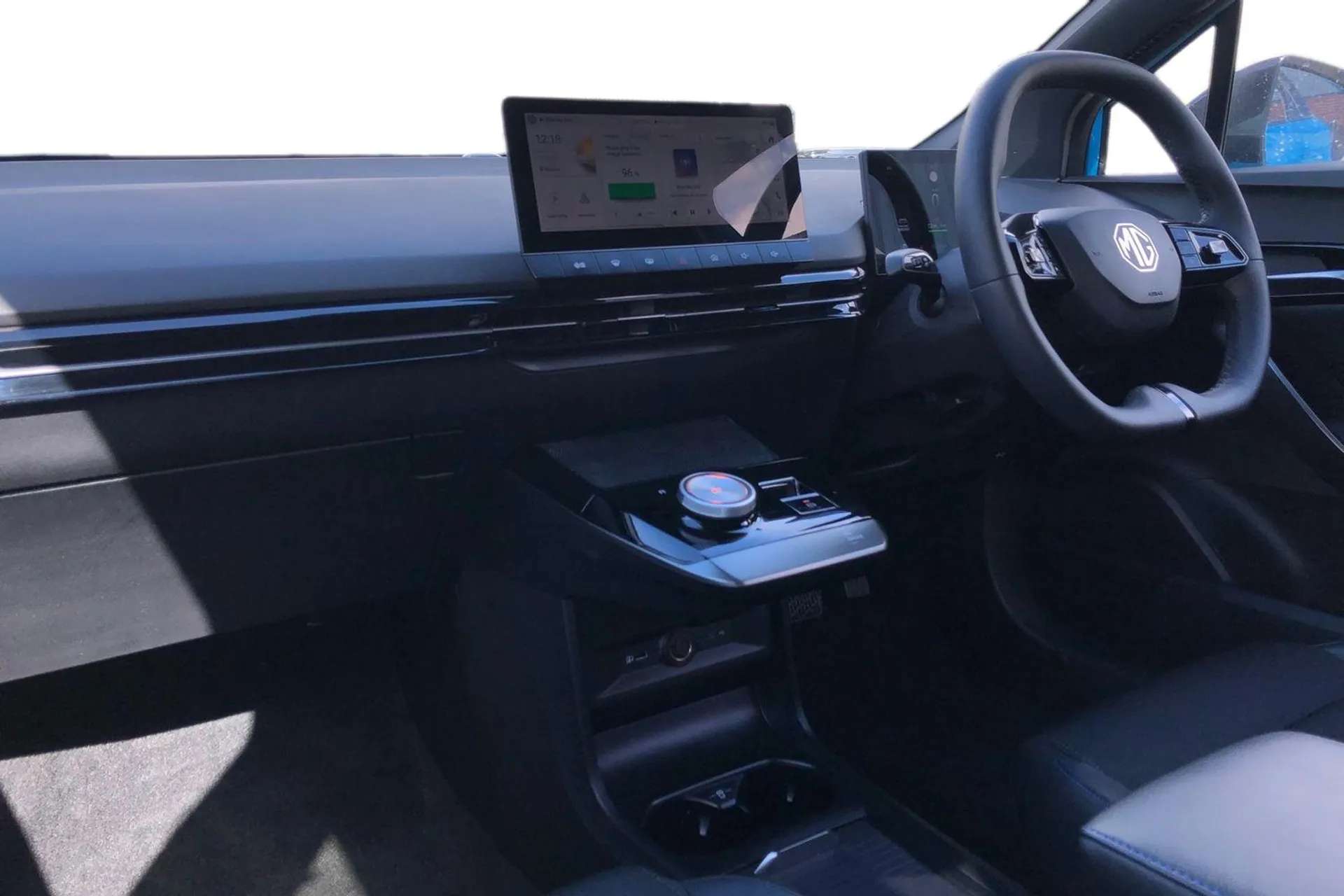 2024 MG MOTOR UK MG4 2024 MG MOTOR UK MG4