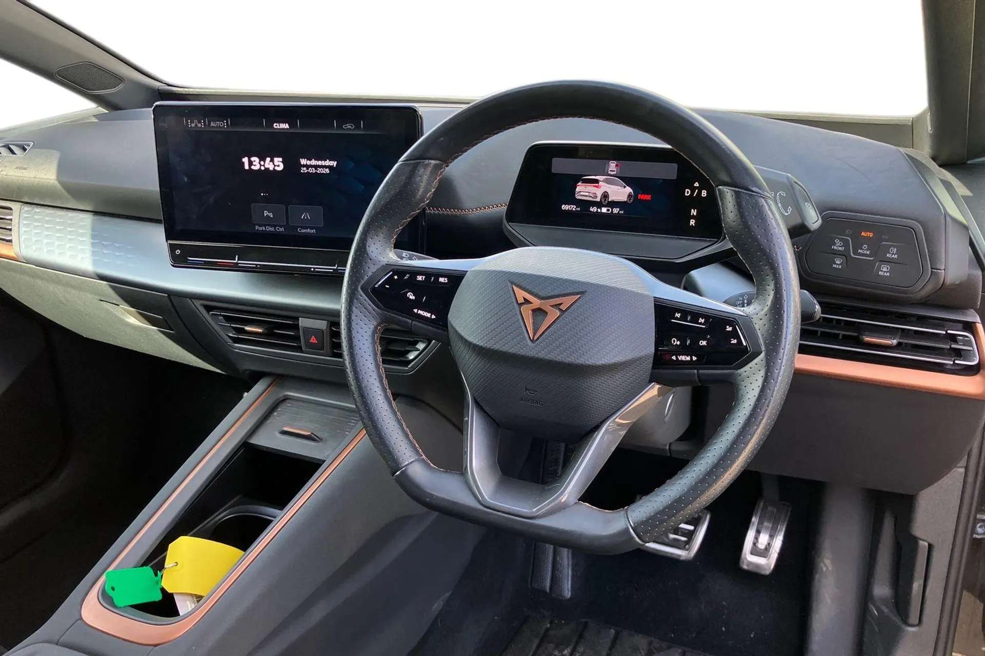 A 2022 CUPRA BORN 150kW V2 58kWh 5dr Auto [ Front/rear park distance control , Lane assist , Bluetooth without wireless charger , Augmented reality head up display , 19 A 2022 CUPRA BORN 150kW V2 58kWh 5dr Auto [ Front/rear park distance control , Lane assist , Bluetooth without wireless charger , Augmented reality head up display , 19