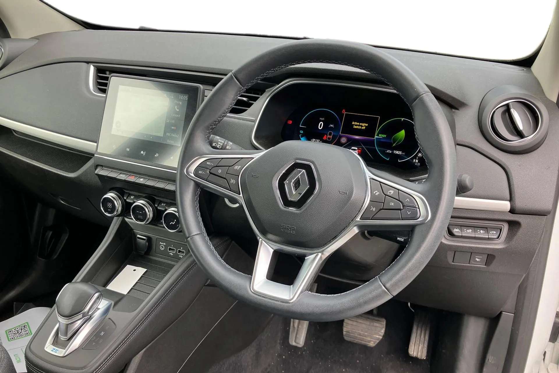 A 2023 RENAULT ZOE 100kW S Edition R135 50kWh Rapid Charge 5dr Auto [ Rear view parking camera , Front and rear parking sensors , 16" alloy wheels , My Renault app conne A 2023 RENAULT ZOE 100kW S Edition R135 50kWh Rapid Charge 5dr Auto [ Rear view parking camera , Front and rear parking sensors , 16" alloy wheels , My Renault app conne