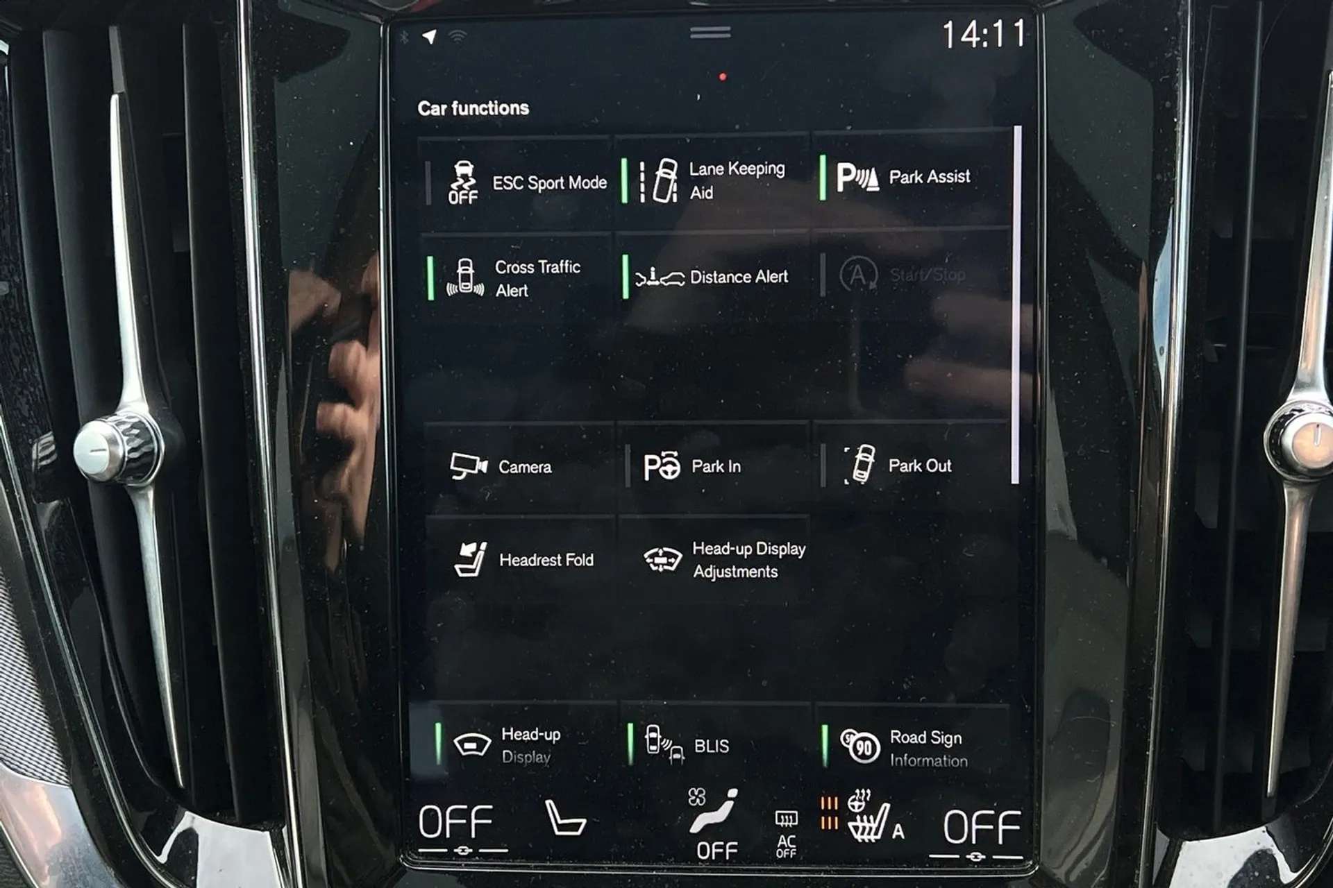 2020 VOLVO V60 2020 VOLVO V60