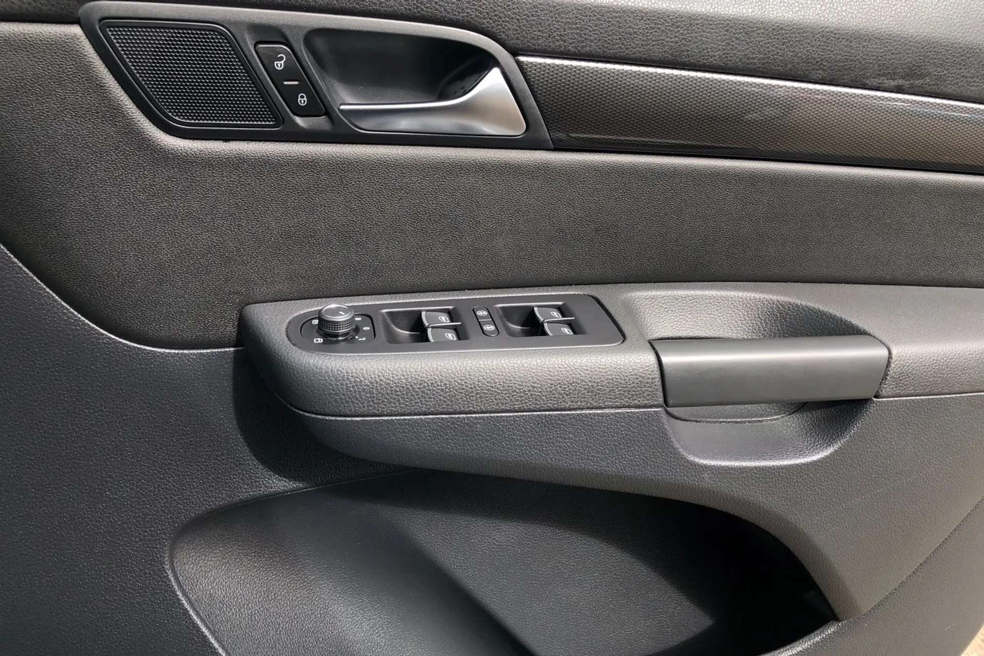 2017 SEAT ALHAMBRA 2017 SEAT ALHAMBRA