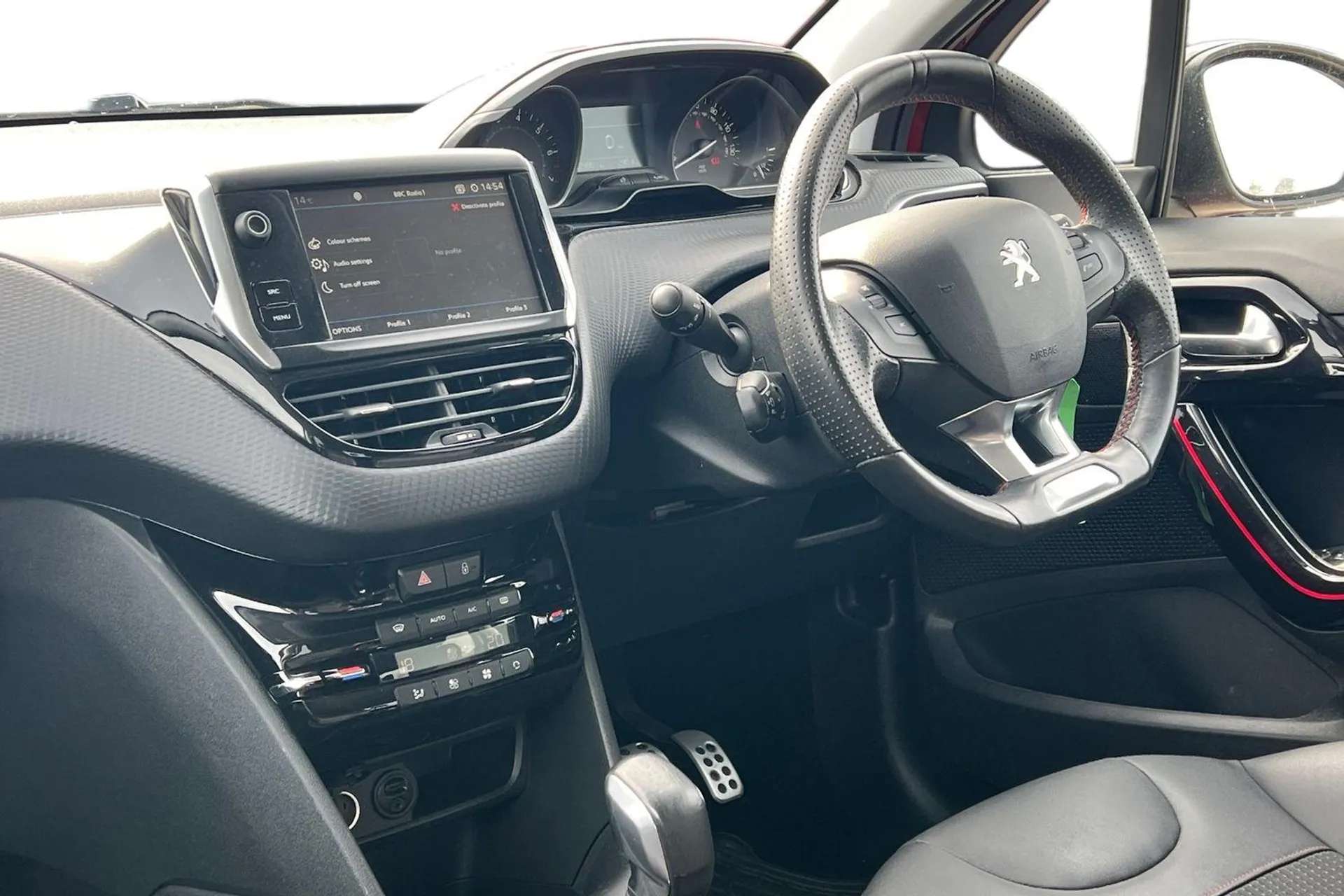 2017 PEUGEOT 208 2017 PEUGEOT 208