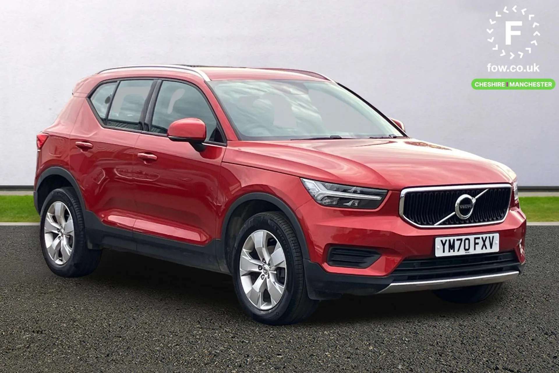 2020 VOLVO XC40 2020 VOLVO XC40