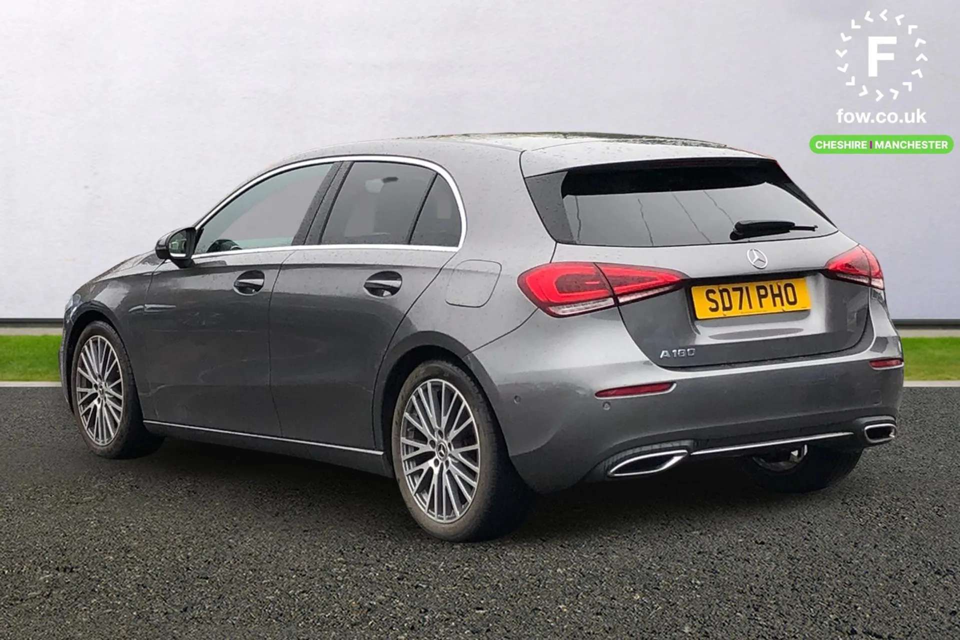 A 2021 MERCEDES-BENZ A CLASS A180 Sport Executive Edition 5dr Auto [Active parking assist with visual and audible warning, 10.25" media display, Ultrasonic sensors positioned in t A 2021 MERCEDES-BENZ A CLASS A180 Sport Executive Edition 5dr Auto [Active parking assist with visual and audible warning, 10.25" media display, Ultrasonic sensors positioned in t