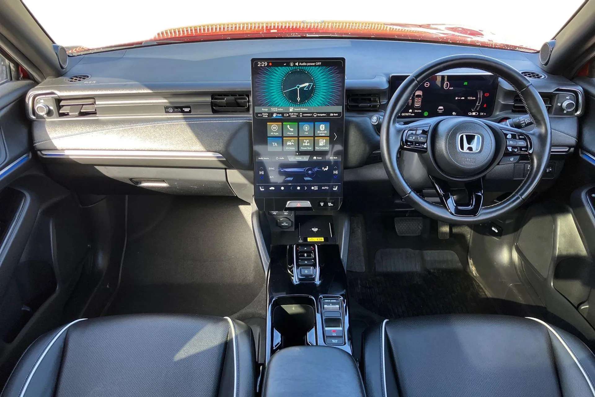 A 2024 HONDA E NY1 150kW Advance 69kWh 5dr Auto [ Honda parking pilot , Handfree power tailgate with kick sensor and walk away close , Wireless charging , Multi view cam A 2024 HONDA E NY1 150kW Advance 69kWh 5dr Auto [ Honda parking pilot , Handfree power tailgate with kick sensor and walk away close , Wireless charging , Multi view cam