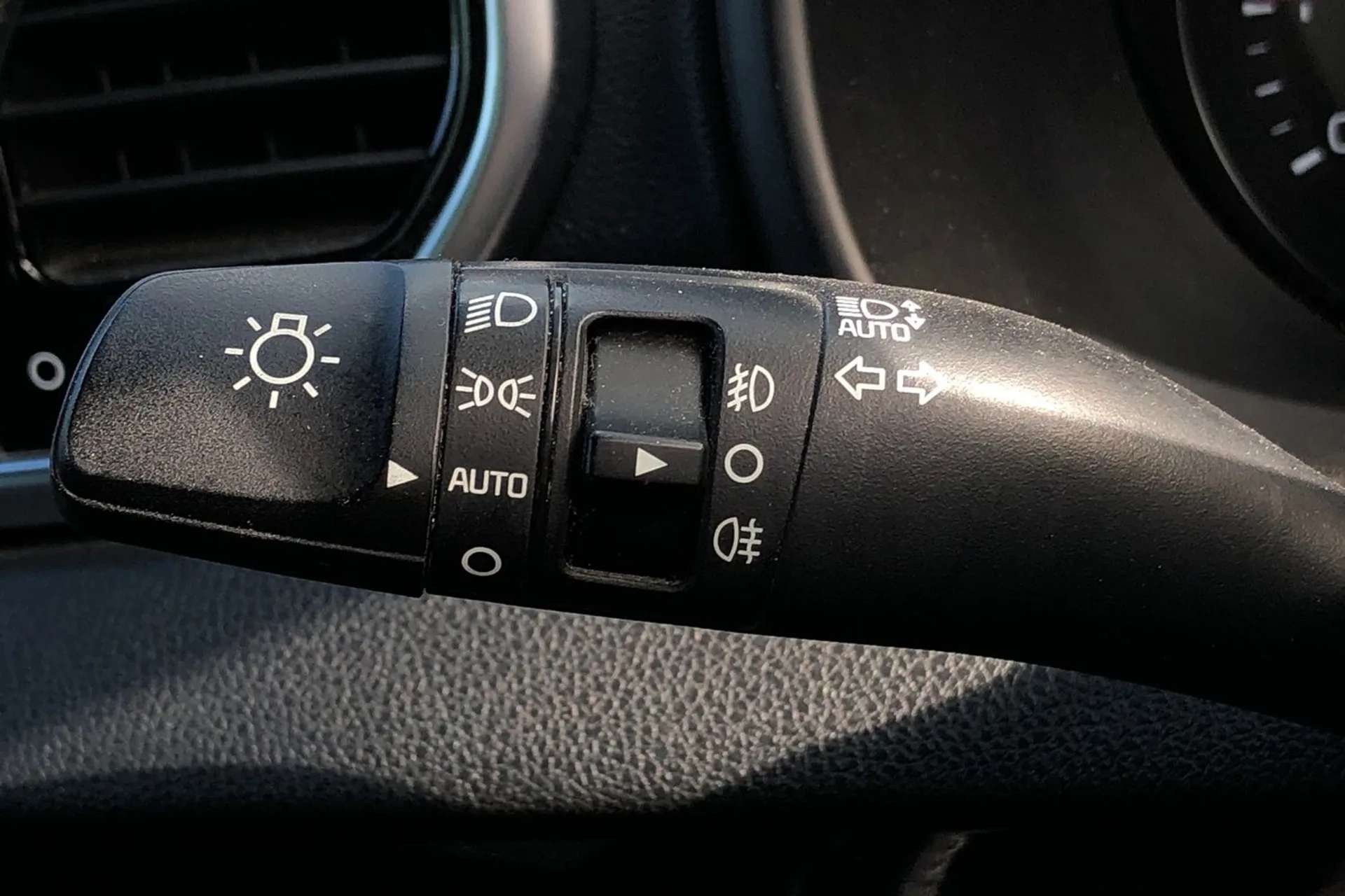 2019 KIA SPORTAGE 2019 KIA SPORTAGE