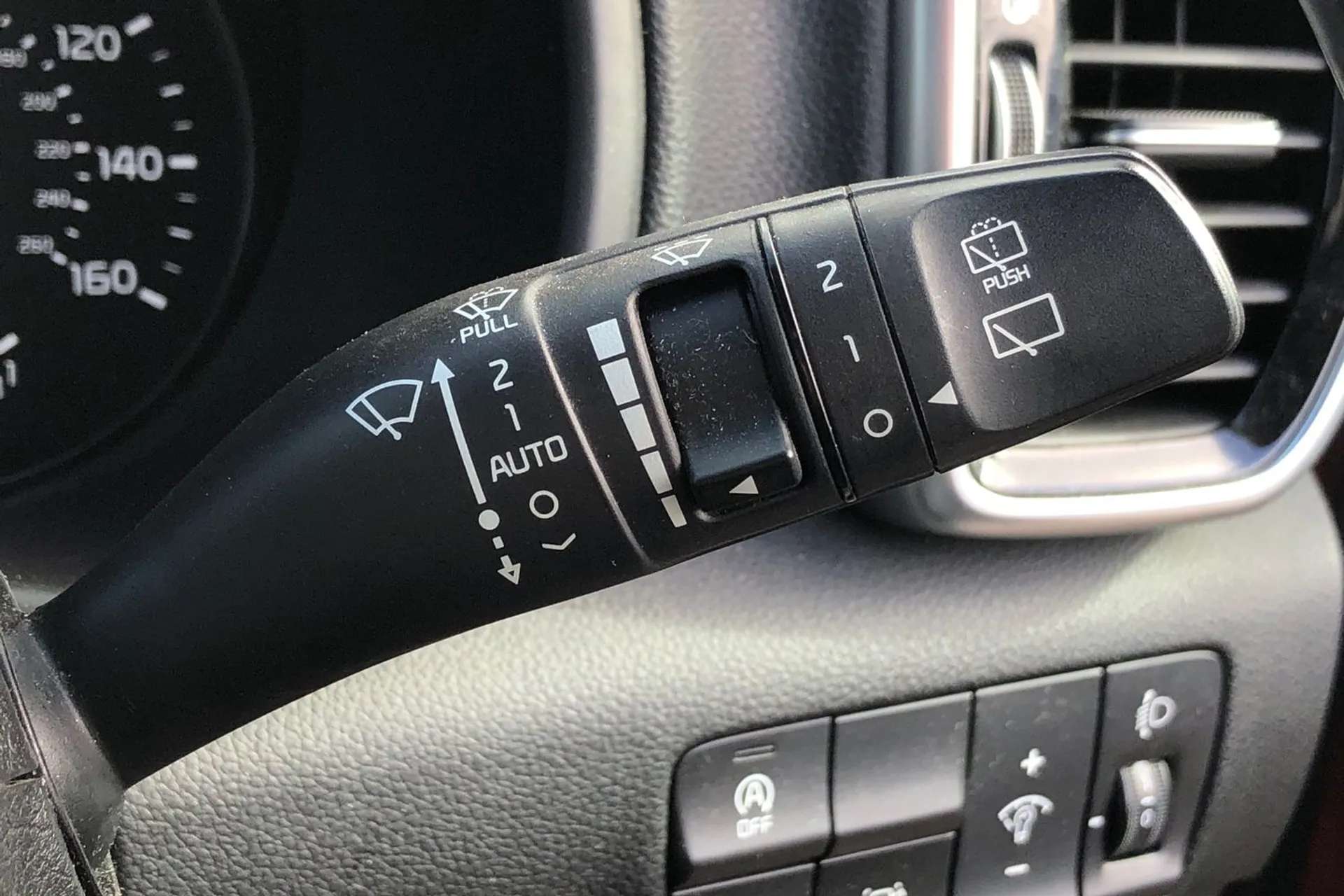 2019 KIA SPORTAGE 2019 KIA SPORTAGE