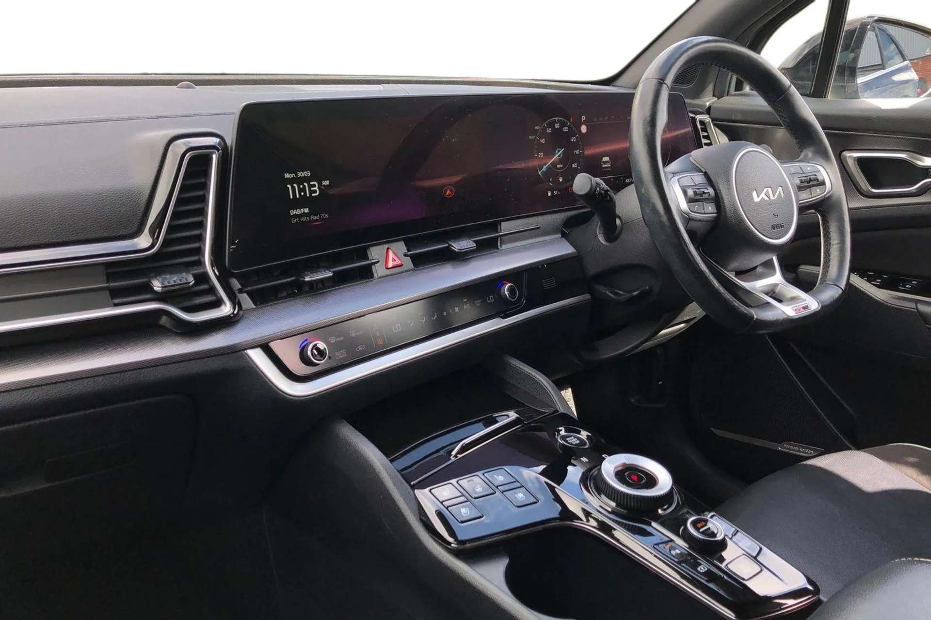 A 2023 KIA SPORTAGE 1.6T GDi PHEV GT-Line S 5dr Auto AWD [ 19" GT-Line alloy wheels , 360 degree around view monitor , Front and rear parking sensors , Remote smart parki A 2023 KIA SPORTAGE 1.6T GDi PHEV GT-Line S 5dr Auto AWD [ 19" GT-Line alloy wheels , 360 degree around view monitor , Front and rear parking sensors , Remote smart parki