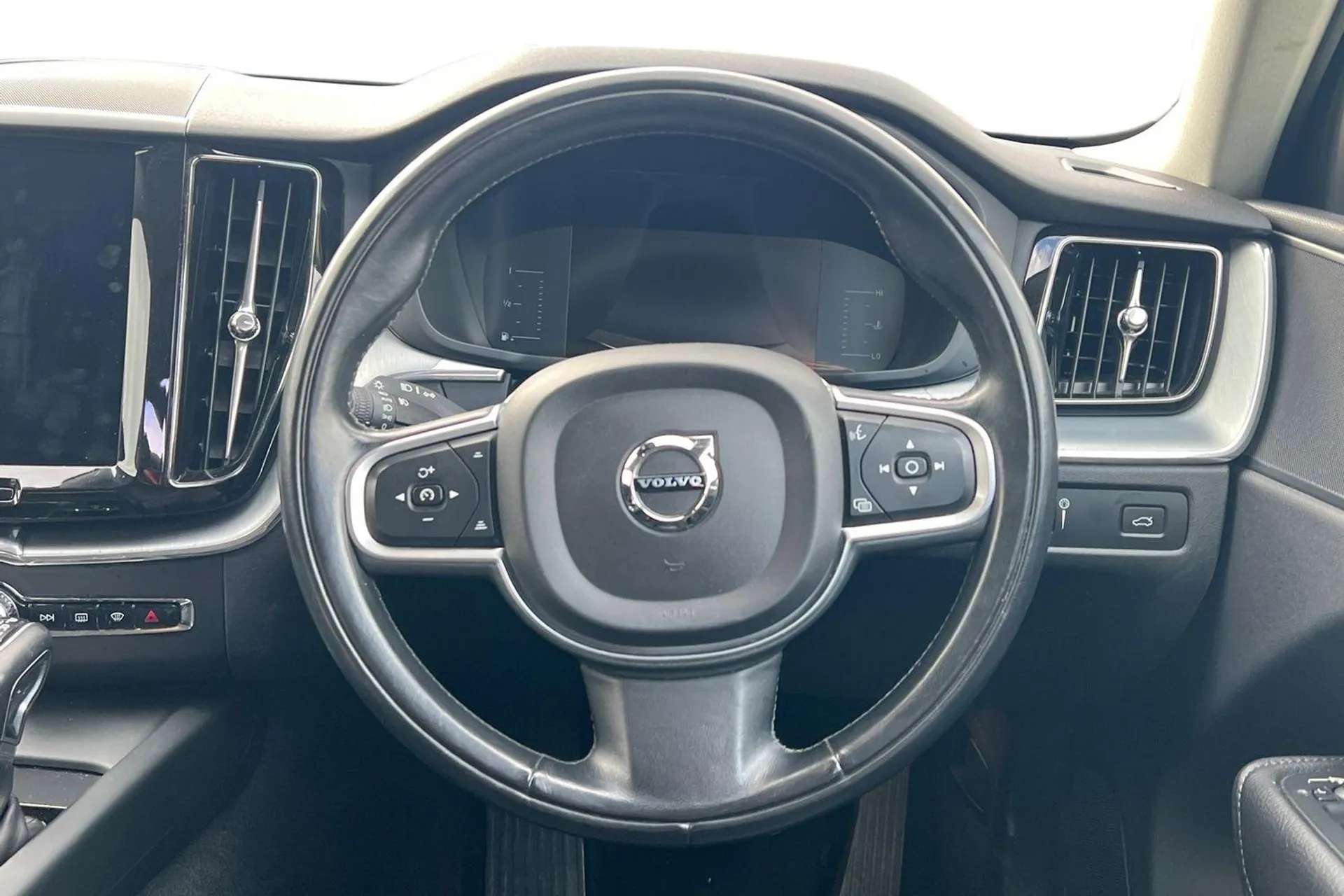 2018 VOLVO XC60 2018 VOLVO XC60