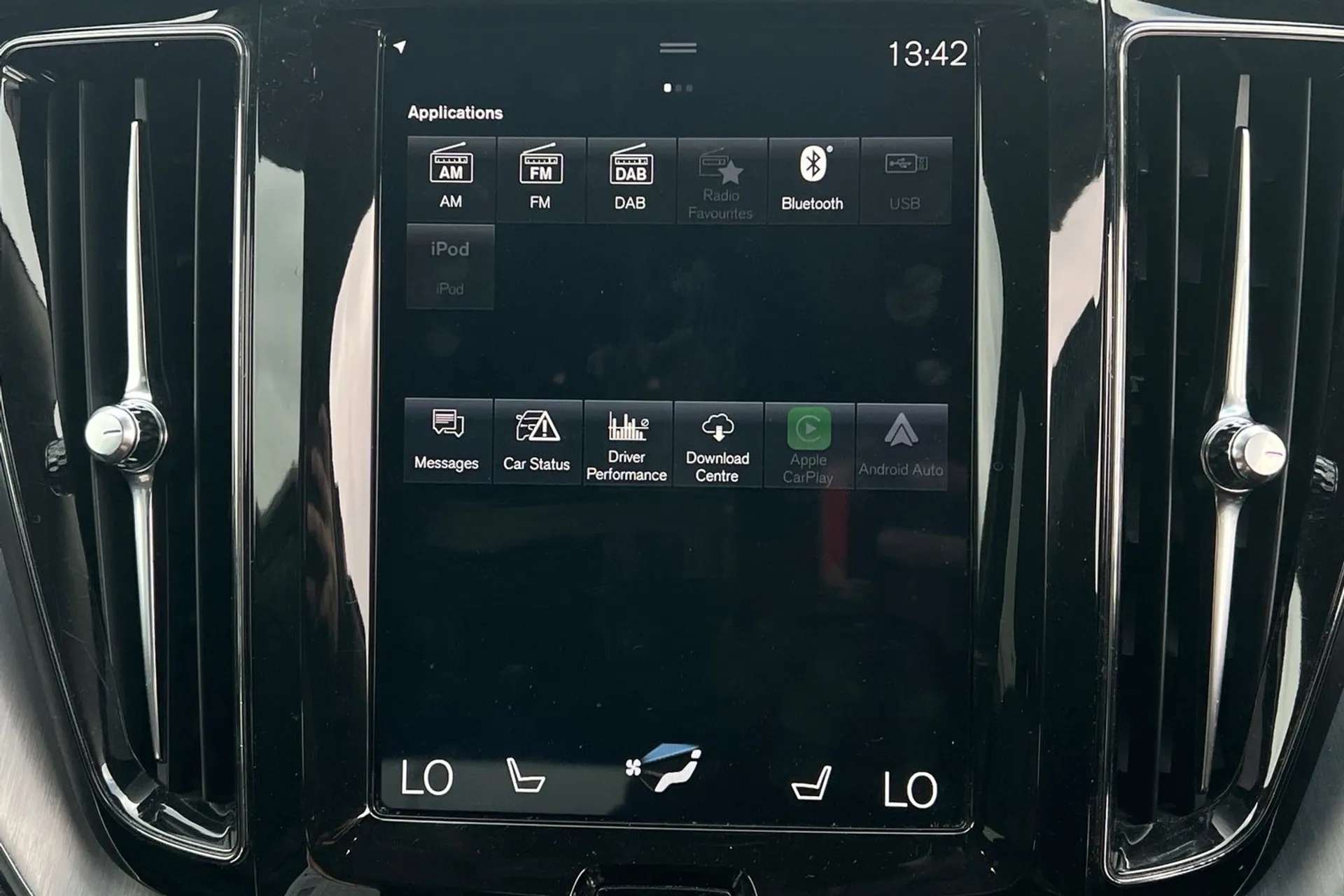 2018 VOLVO XC60 2018 VOLVO XC60