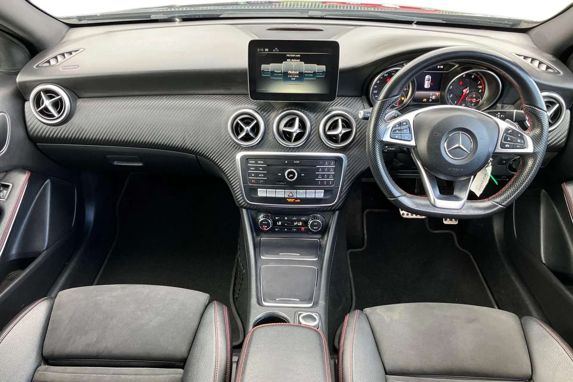 2017 MERCEDES-BENZ A CLASS 2017 MERCEDES-BENZ A CLASS