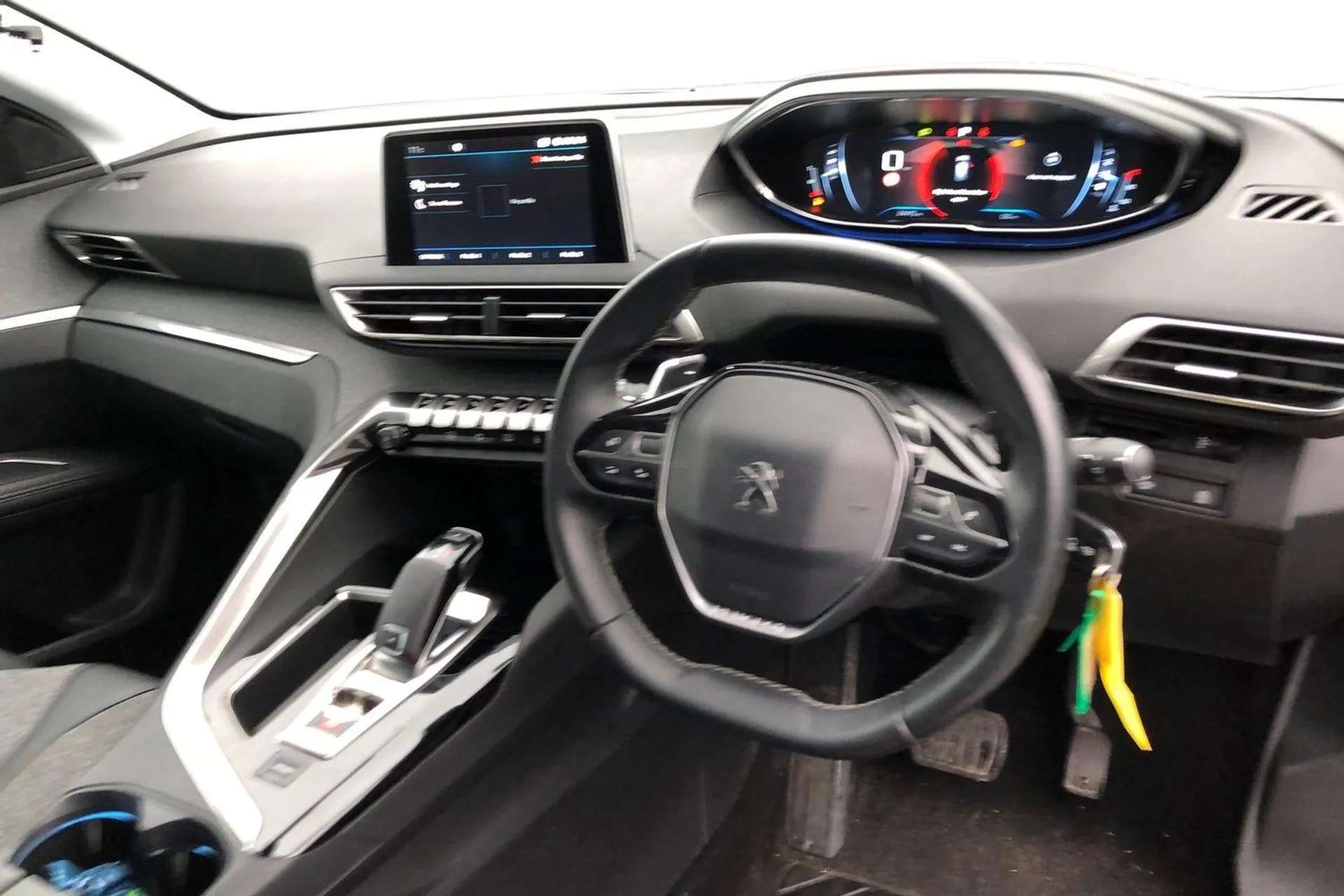 2020 PEUGEOT 5008 2020 PEUGEOT 5008