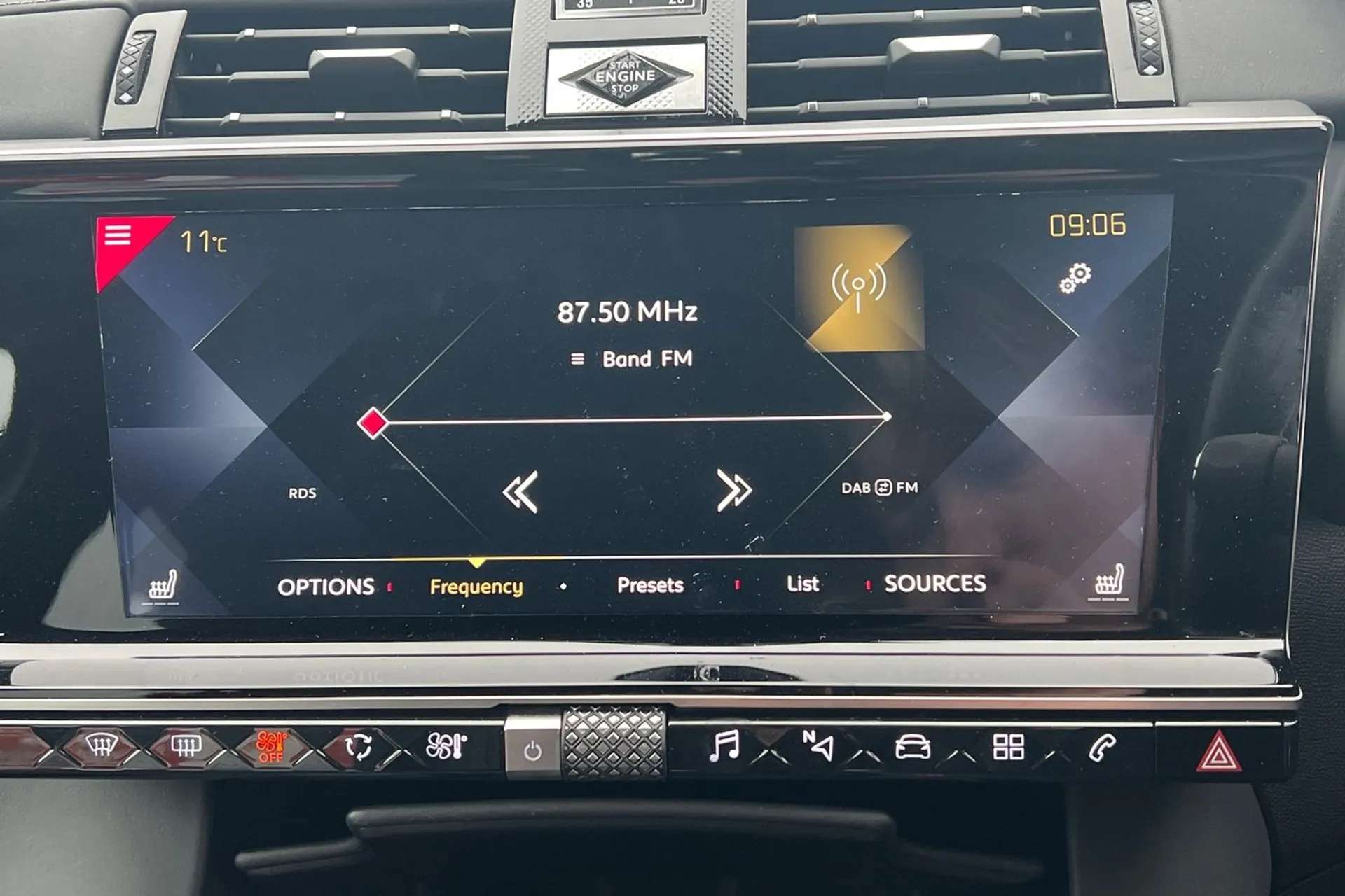 2021 DS DS 7 CROSSBACK 2021 DS DS 7 CROSSBACK