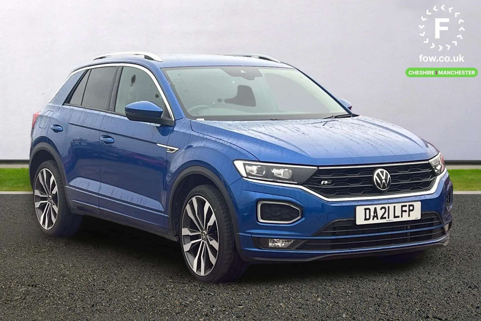 A 2021 VOLKSWAGEN T-ROC 2.0 TDI R-Line 5dr DSG [ Automatic start/stop system , Winter pack , R line styling pack , SMS functionality - read, compose and send SMS messages usi A 2021 VOLKSWAGEN T-ROC 2.0 TDI R-Line 5dr DSG [ Automatic start/stop system , Winter pack , R line styling pack , SMS functionality - read, compose and send SMS messages usi