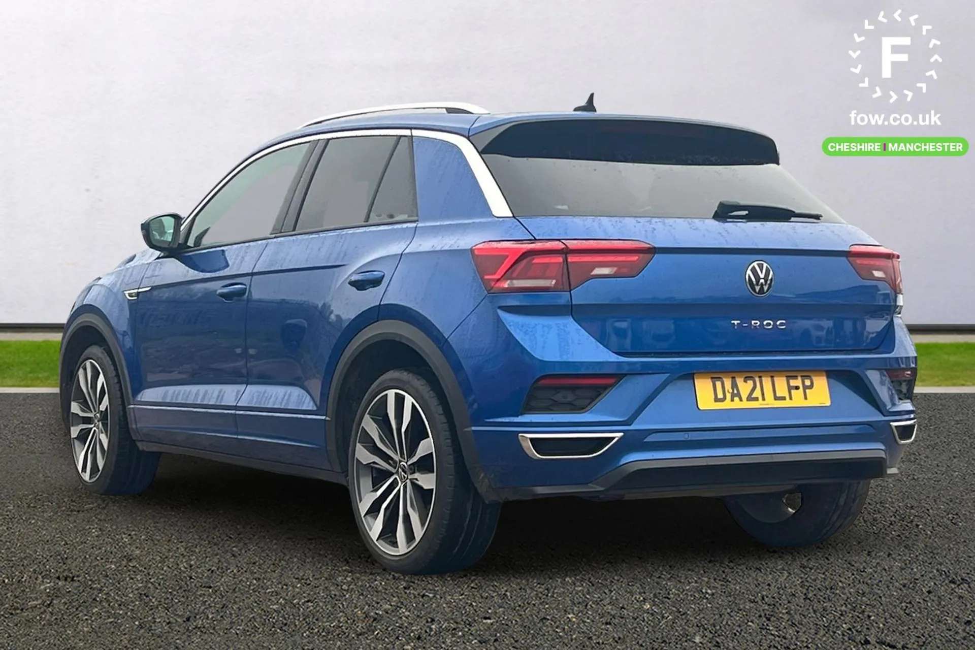 A 2021 VOLKSWAGEN T-ROC 2.0 TDI R-Line 5dr DSG [ Automatic start/stop system , Winter pack , R line styling pack , SMS functionality - read, compose and send SMS messages usi A 2021 VOLKSWAGEN T-ROC 2.0 TDI R-Line 5dr DSG [ Automatic start/stop system , Winter pack , R line styling pack , SMS functionality - read, compose and send SMS messages usi