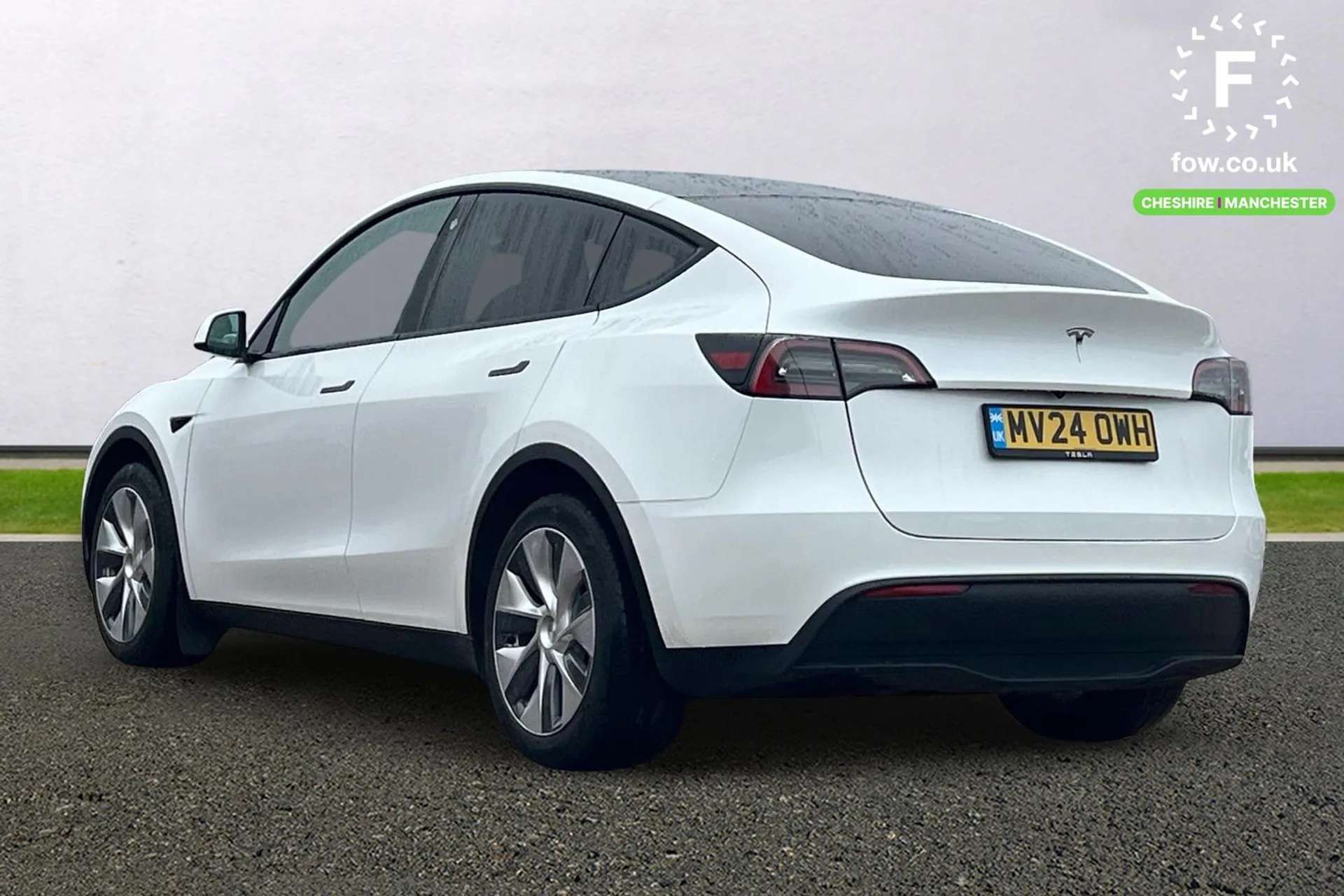 2024 TESLA MODEL Y 2024 TESLA MODEL Y