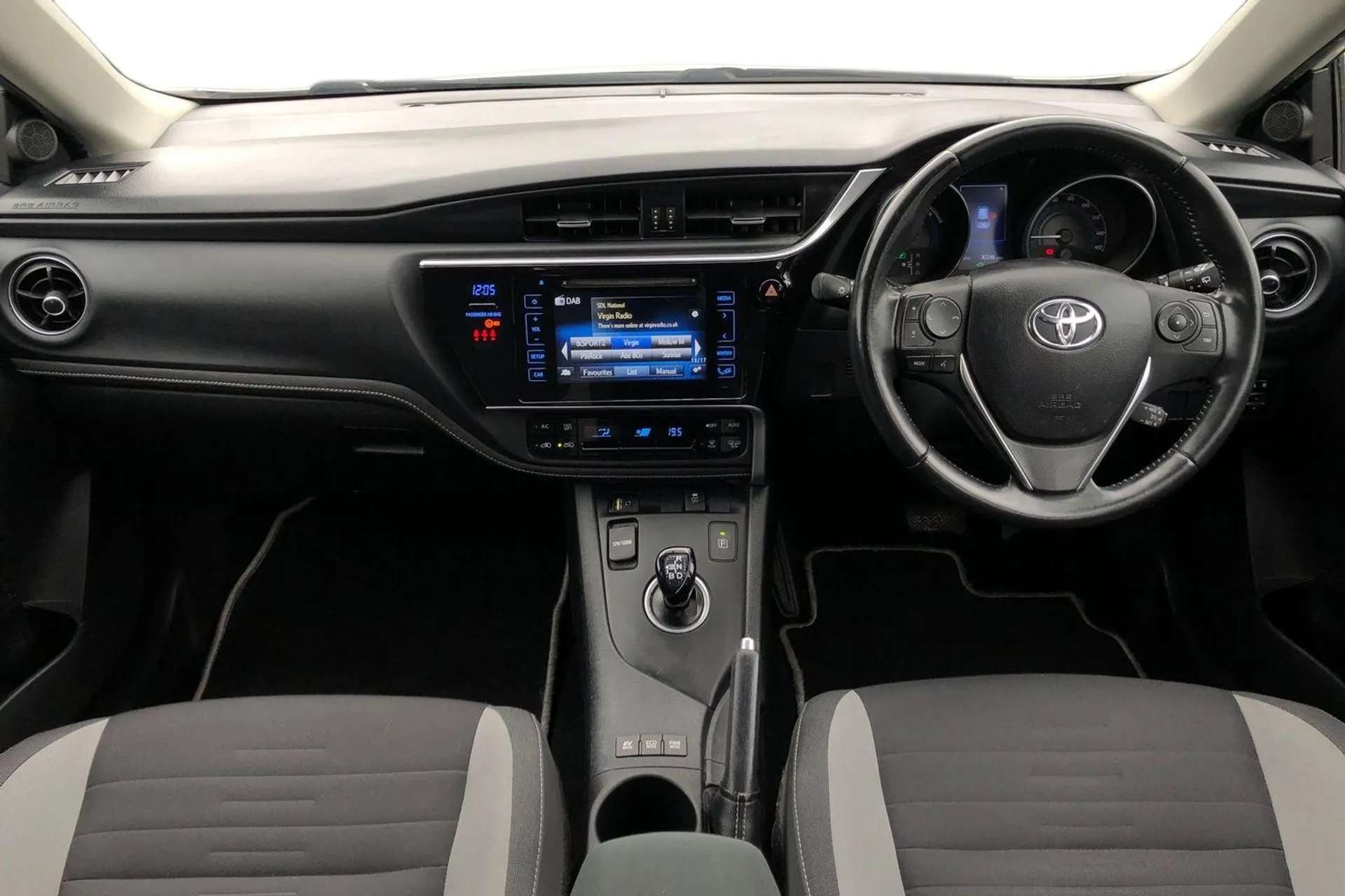 2016 TOYOTA AURIS 2016 TOYOTA AURIS