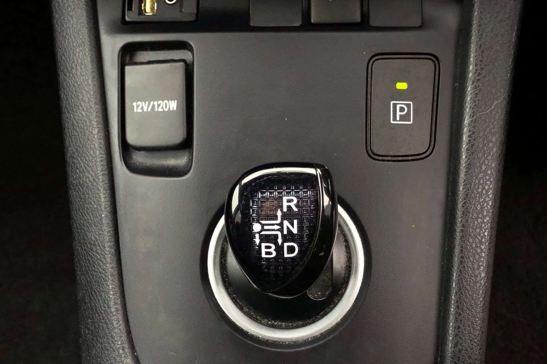 2016 TOYOTA AURIS 2016 TOYOTA AURIS