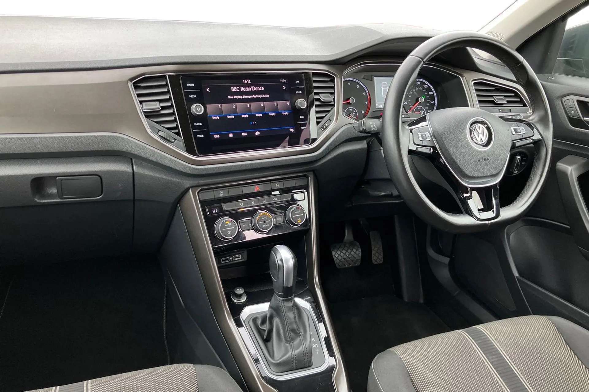 2019 VOLKSWAGEN T-ROC 2019 VOLKSWAGEN T-ROC