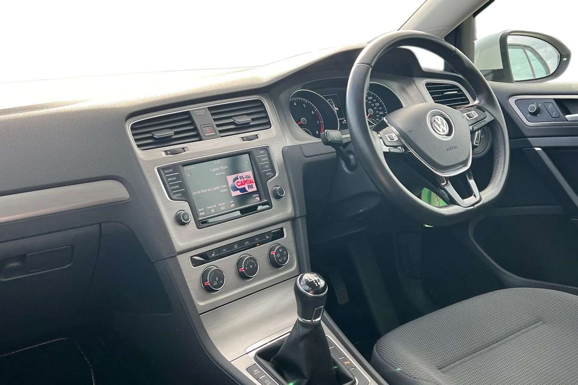 2017 VOLKSWAGEN GOLF 2017 VOLKSWAGEN GOLF