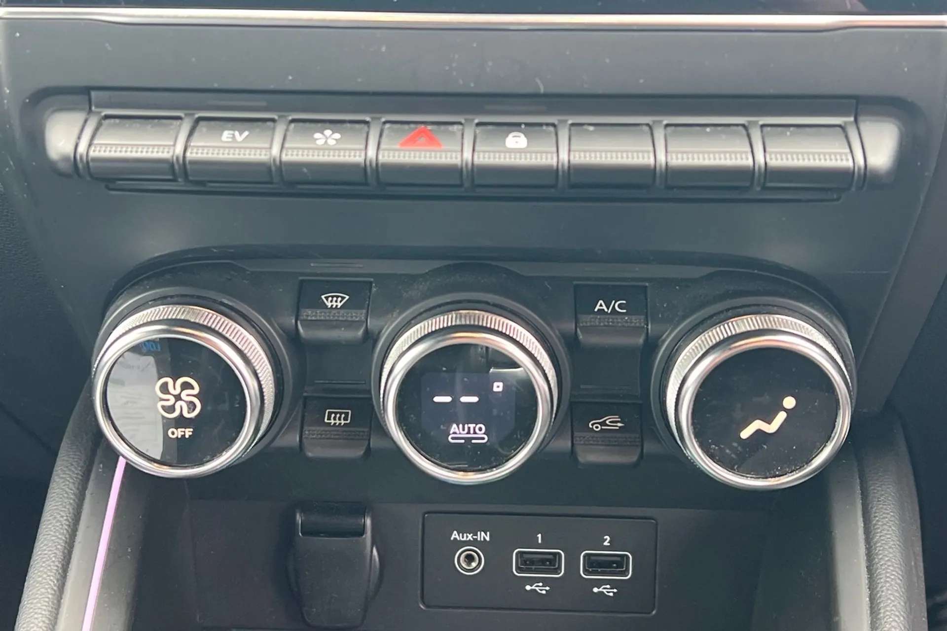 2022 RENAULT CLIO 2022 RENAULT CLIO