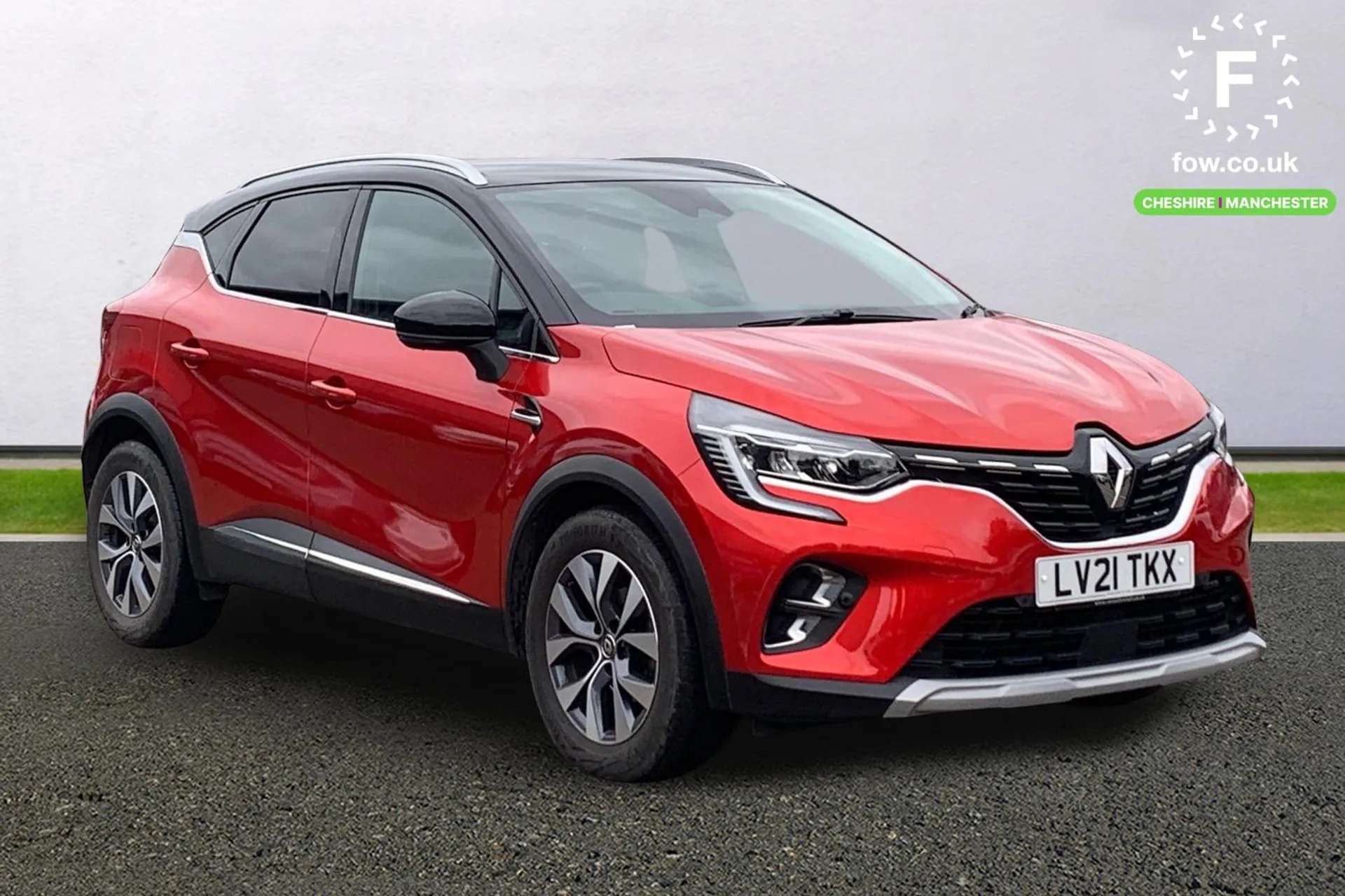 A 2021 RENAULT CAPTUR 1.3 TCE 130 S Edition 5dr [ Front and rear parking sensors with rear view camera, Full C-shape LED front and rear signature lighting with daytime runn A 2021 RENAULT CAPTUR 1.3 TCE 130 S Edition 5dr [ Front and rear parking sensors with rear view camera, Full C-shape LED front and rear signature lighting with daytime runn