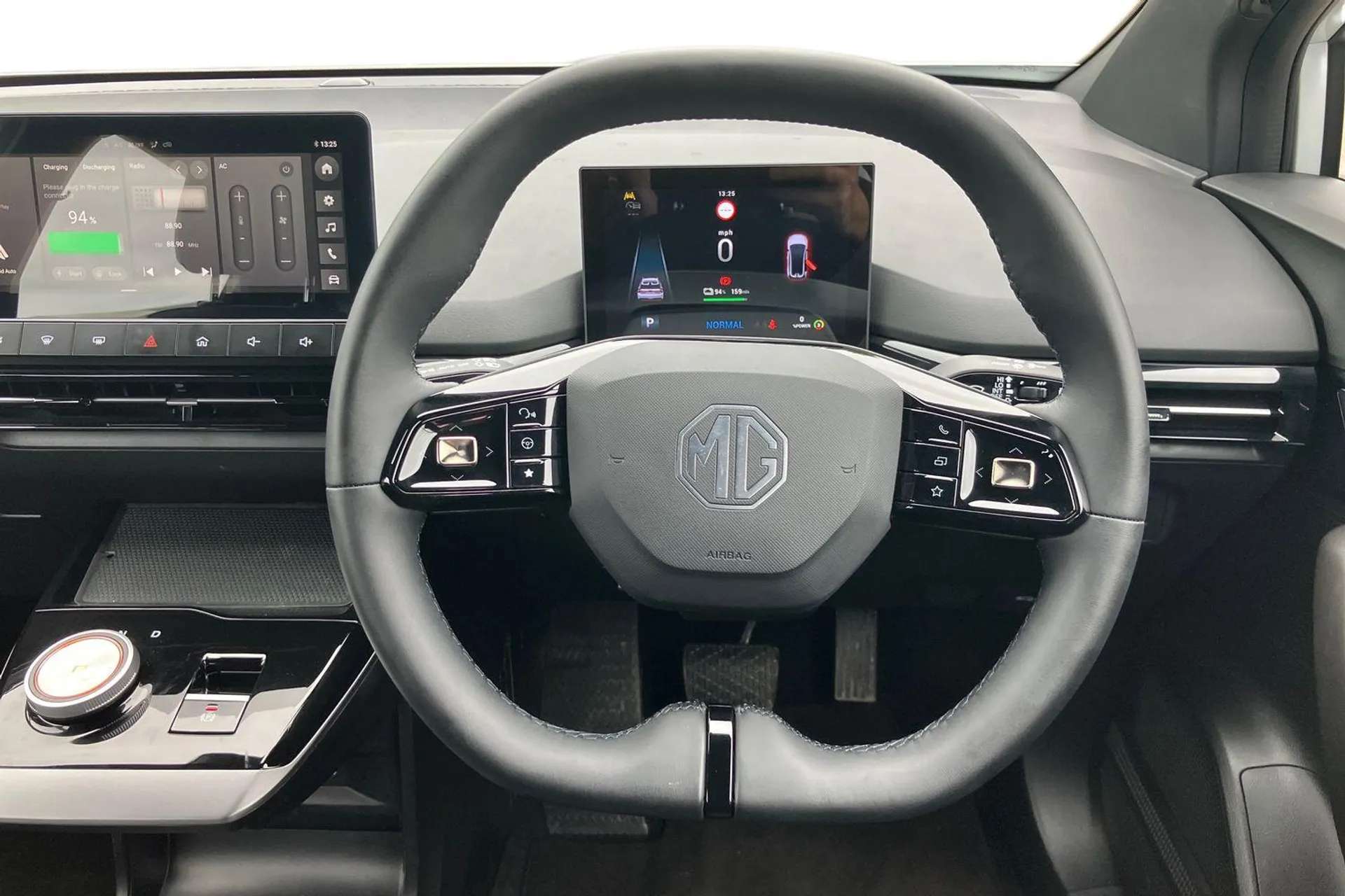 2023 MG MOTOR UK MG4 2023 MG MOTOR UK MG4