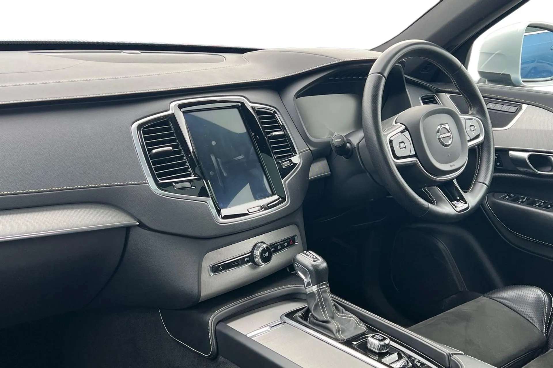 2019 VOLVO XC90 2019 VOLVO XC90