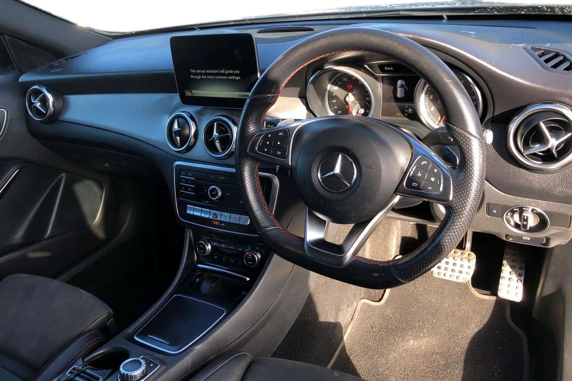 A 2020 MERCEDES-BENZ GLA GLA 180 AMG Line Edition 5dr Auto [ Comfort seat pack , Parking pilot with front and rear parking sensor and steering assist , Easy-pack tailgate - Po A 2020 MERCEDES-BENZ GLA GLA 180 AMG Line Edition 5dr Auto [ Comfort seat pack , Parking pilot with front and rear parking sensor and steering assist , Easy-pack tailgate - Po