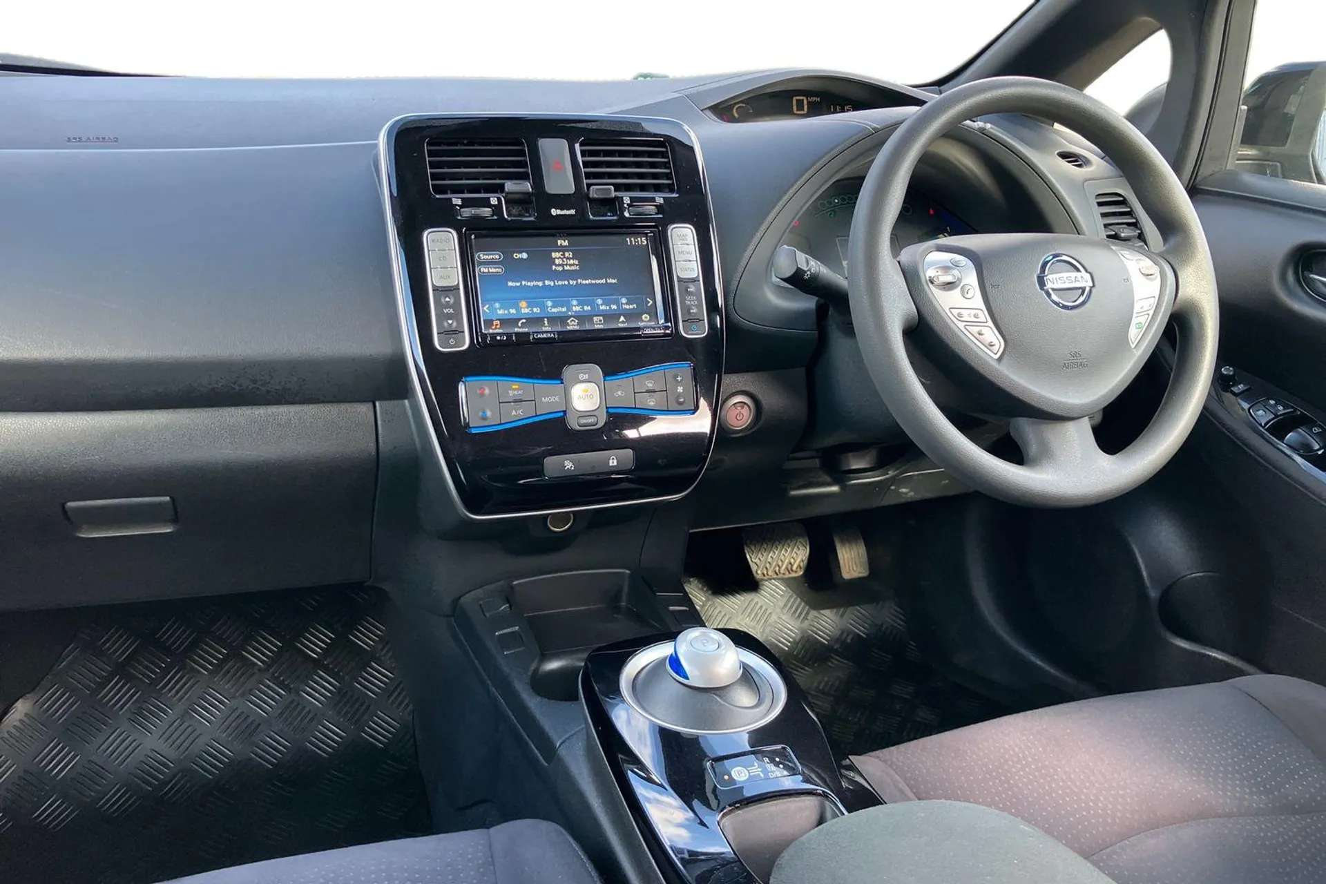 2017 NISSAN LEAF 2017 NISSAN LEAF